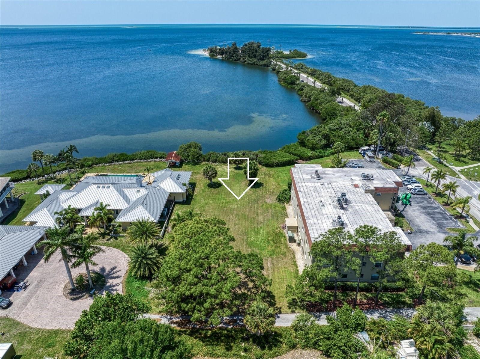 Photo of 1725 GULF ROAD TARPON SPRINGS FL 34689