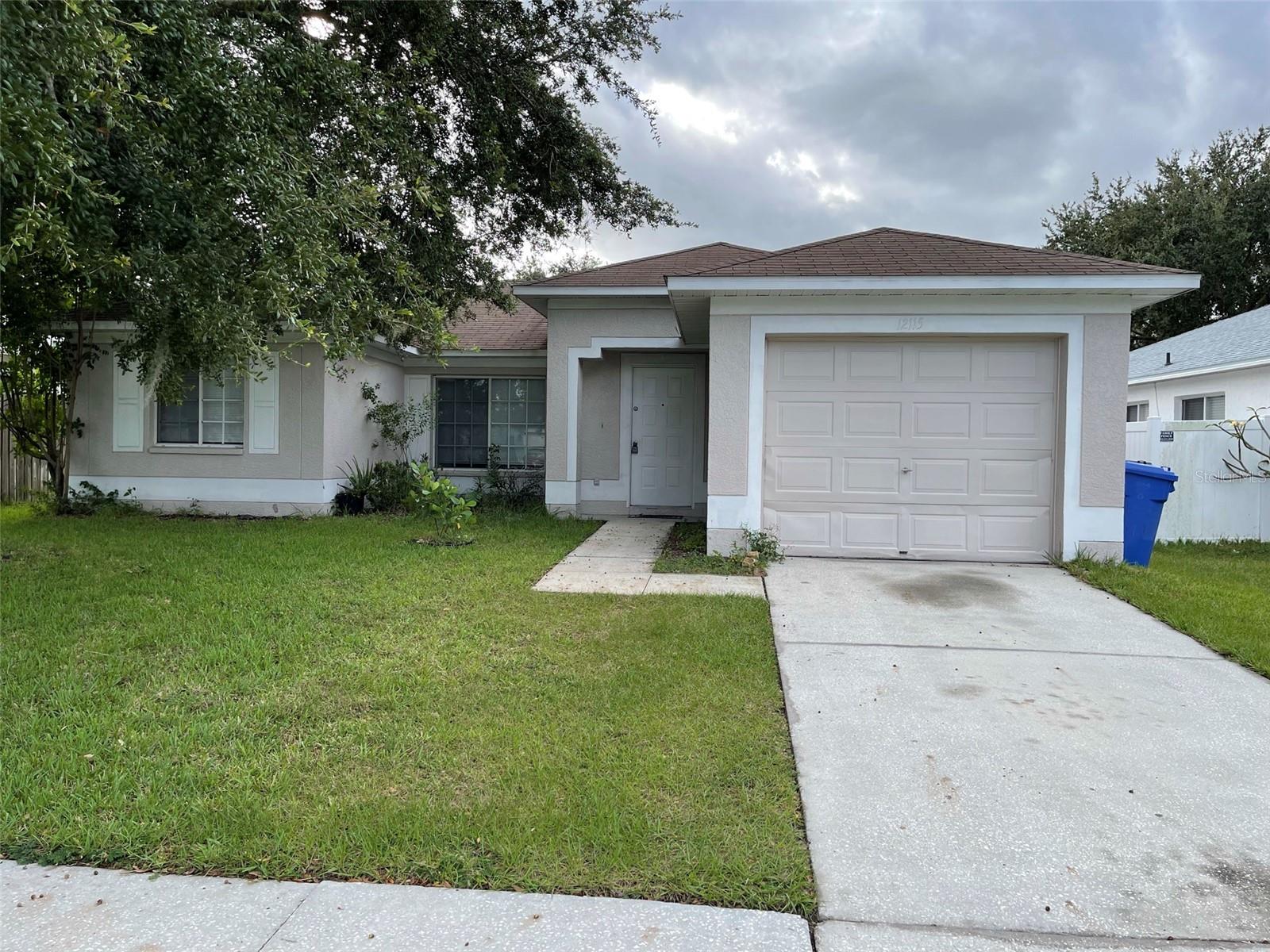 Photo of 12115 FELDWOOD CREEK LANE RIVERVIEW FL 33579
