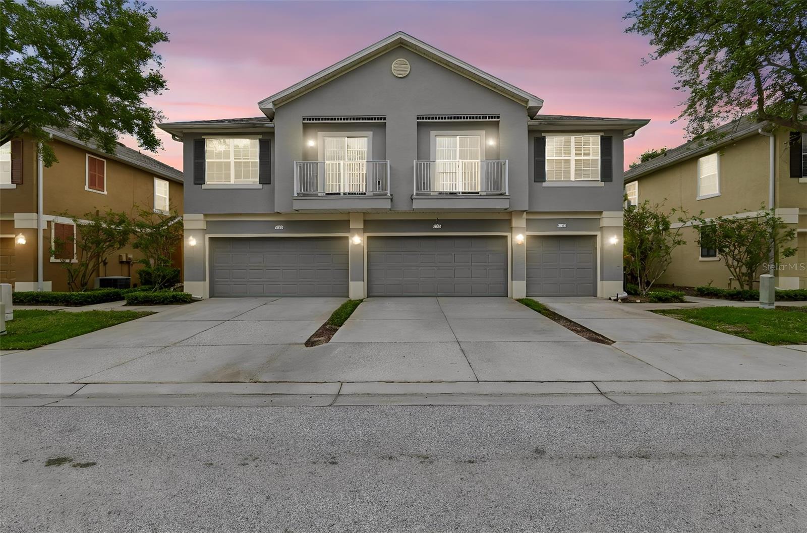 Photo of 6734 BREEZY PALM DRIVE RIVERVIEW FL 33578