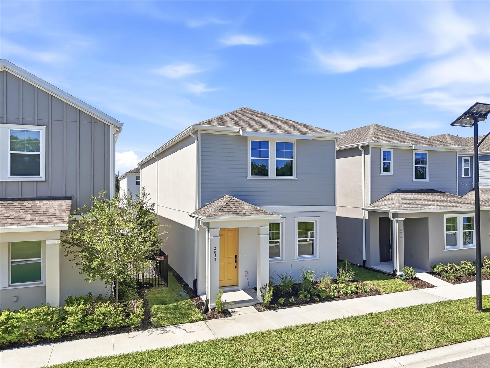 Photo of 2033 AMELIA BAY PLACE VALRICO FL 33596