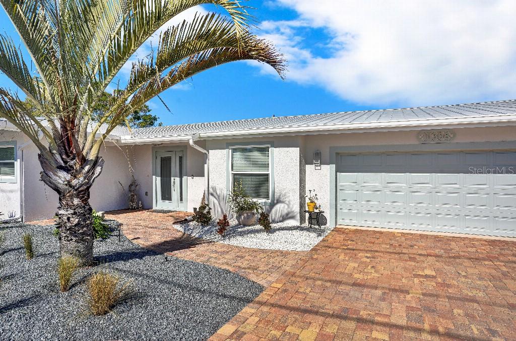 Photo of 10308 SANDPIPER ROAD BRADENTON FL 34209