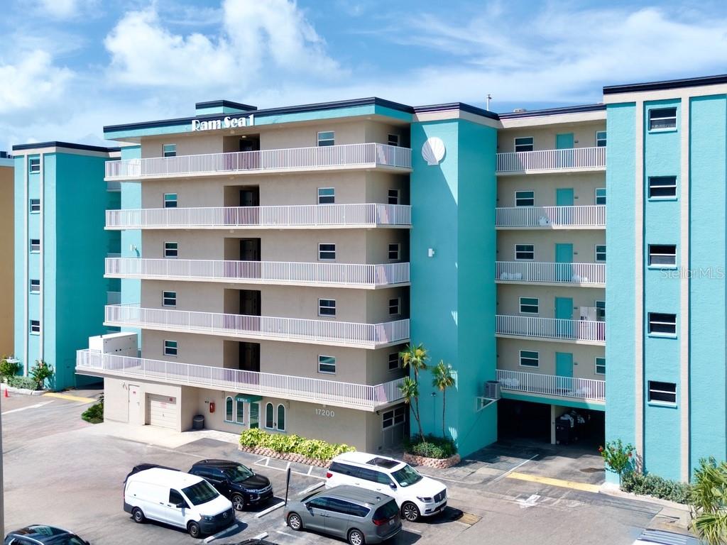 Photo of 17200 GULF BOULEVARD #202 NORTH REDINGTON BEACH FL 33708