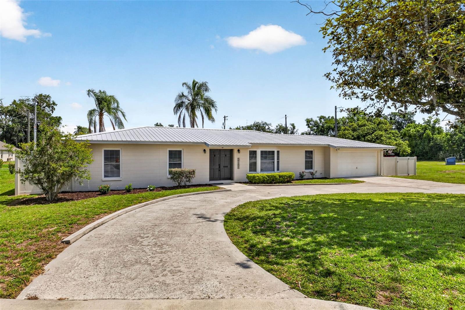 Photo of 37121 MERIDIAN AVENUE DADE CITY FL 33525
