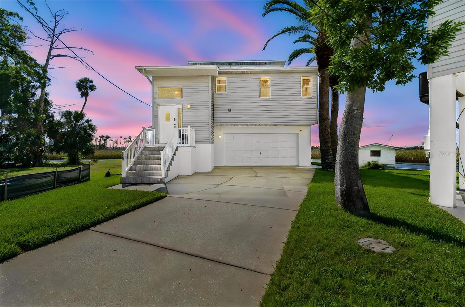 Photo of 5247 TROPICAL POINT WEEKI WACHEE FL 34607