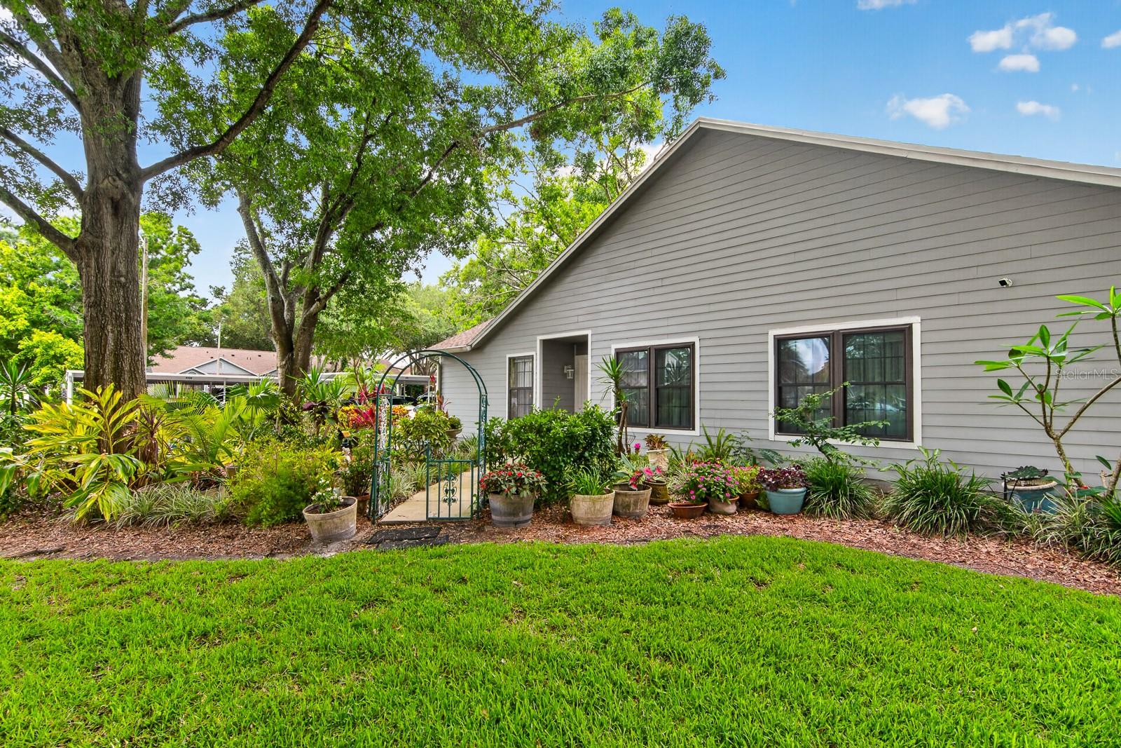 Photo of 2728 BENTLEY DRIVE PALM HARBOR FL 34684