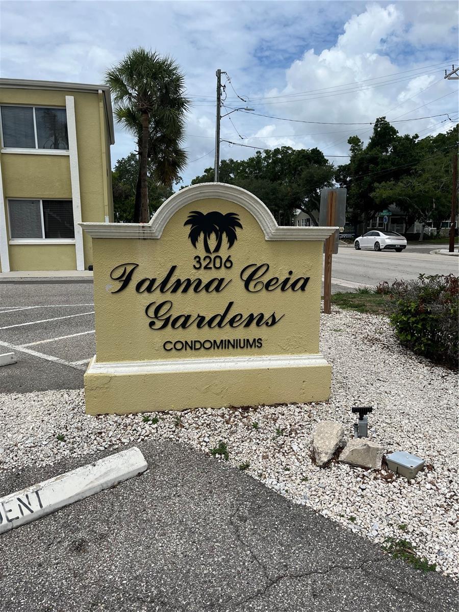 Photo of 3206 W AZEELE STREET #118 TAMPA FL 33609