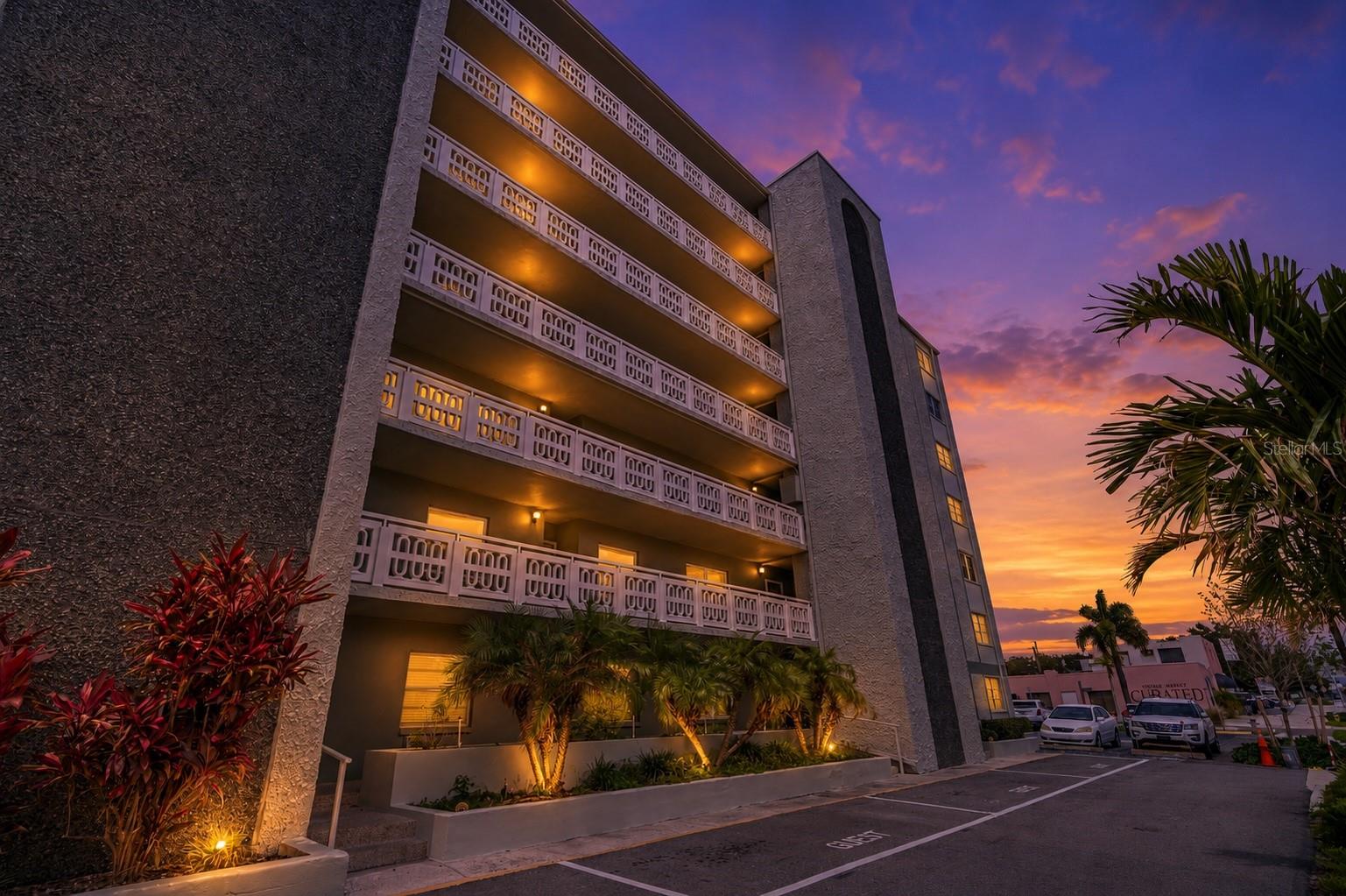 Photo of 7321 CENTRAL AVENUE #407 ST PETERSBURG FL 33710