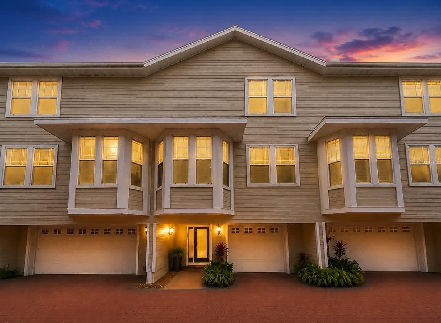 Photo of 3315 W DE LEON STREET #15 TAMPA FL 33609