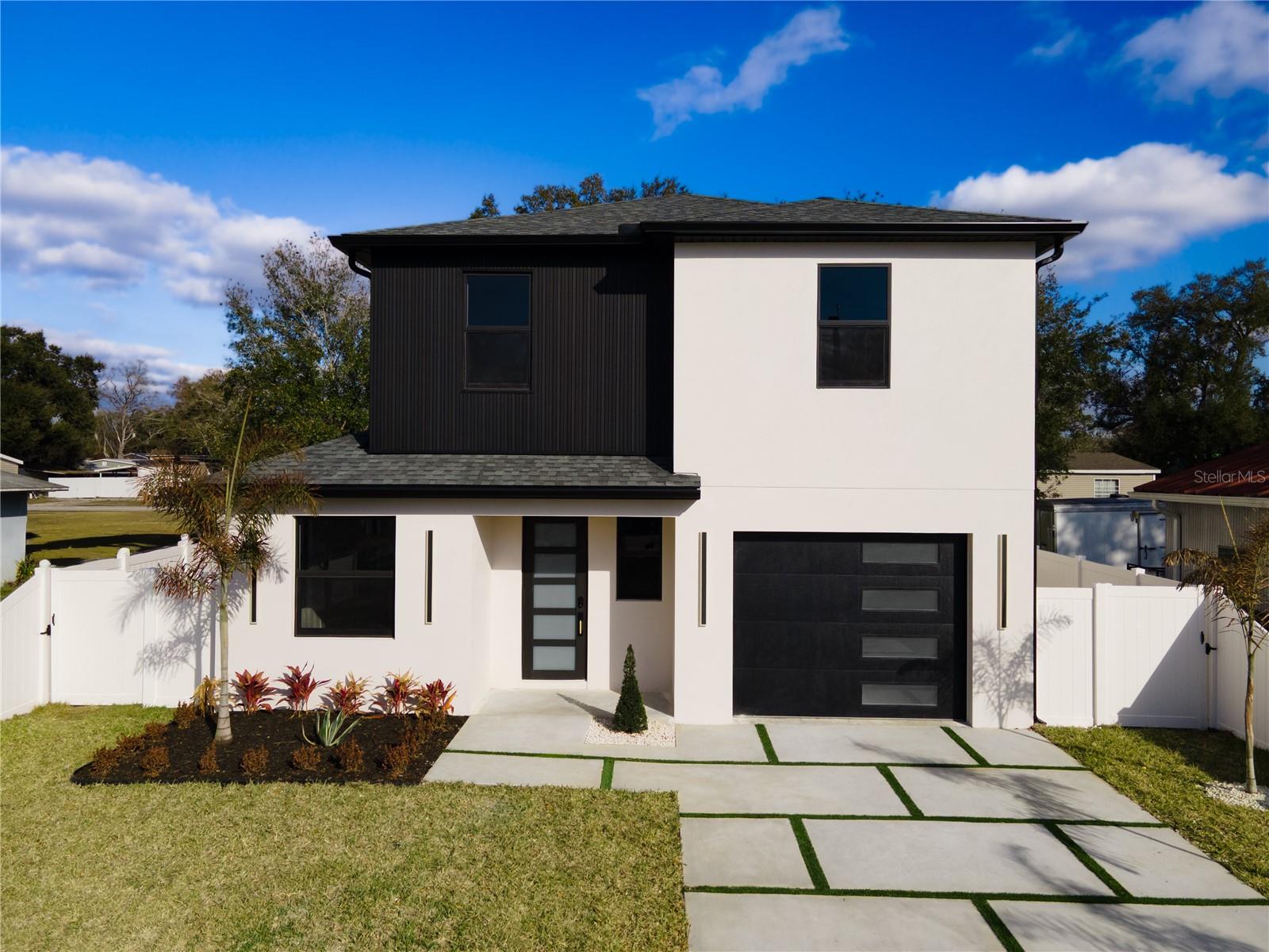 Photo of 12905 WORCHESTER AVENUE TAMPA FL 33624