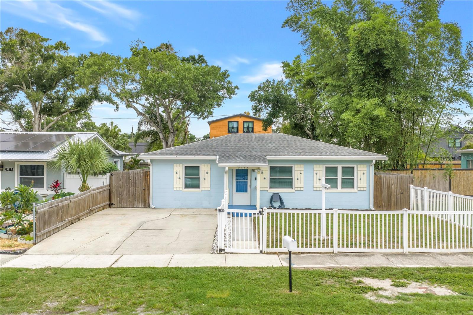 Photo of 5213 TANGERINE AVENUE GULFPORT FL 33707