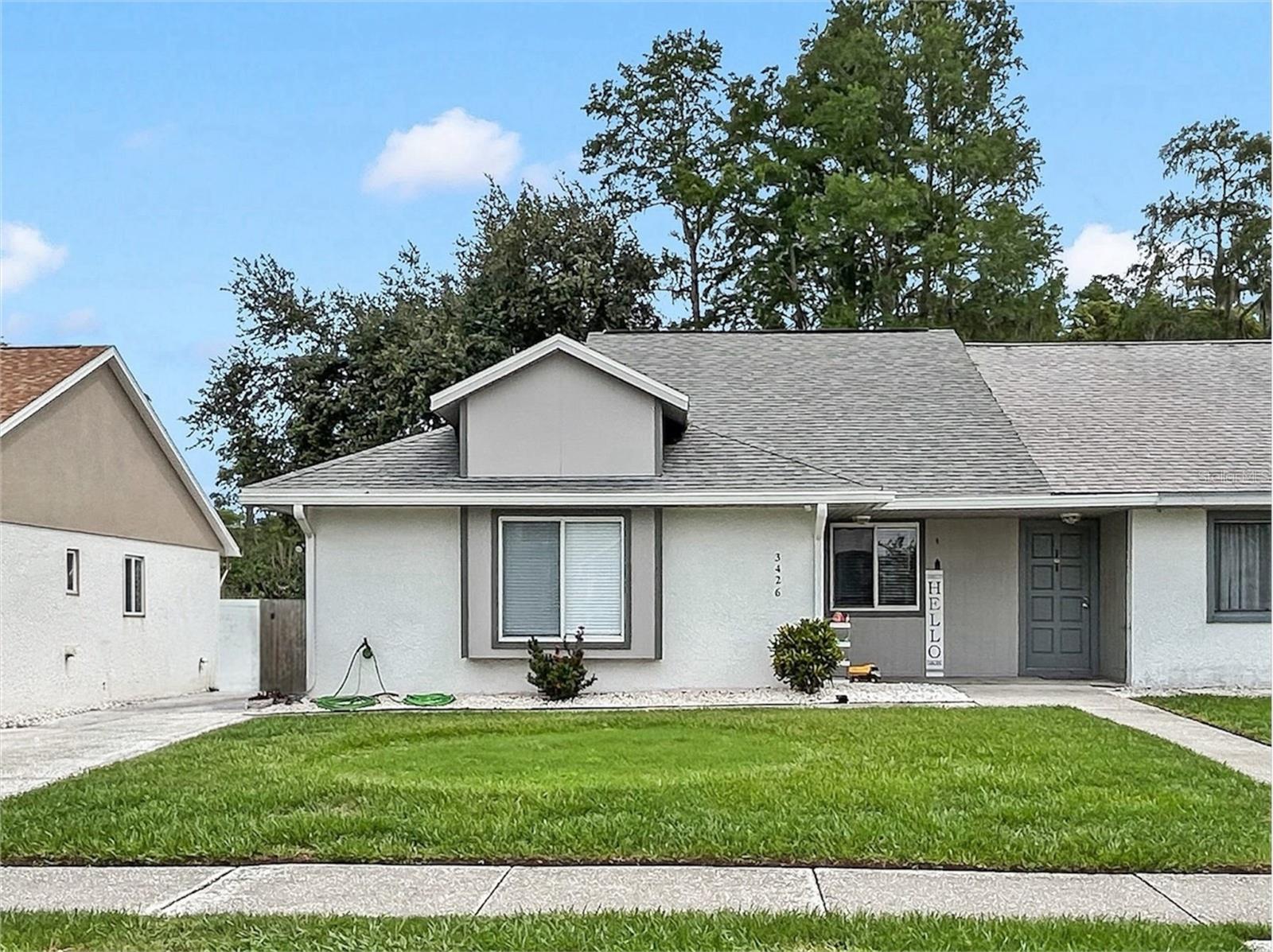 Photo of 3426 LAUREL DALE DRIVE TAMPA FL 33618