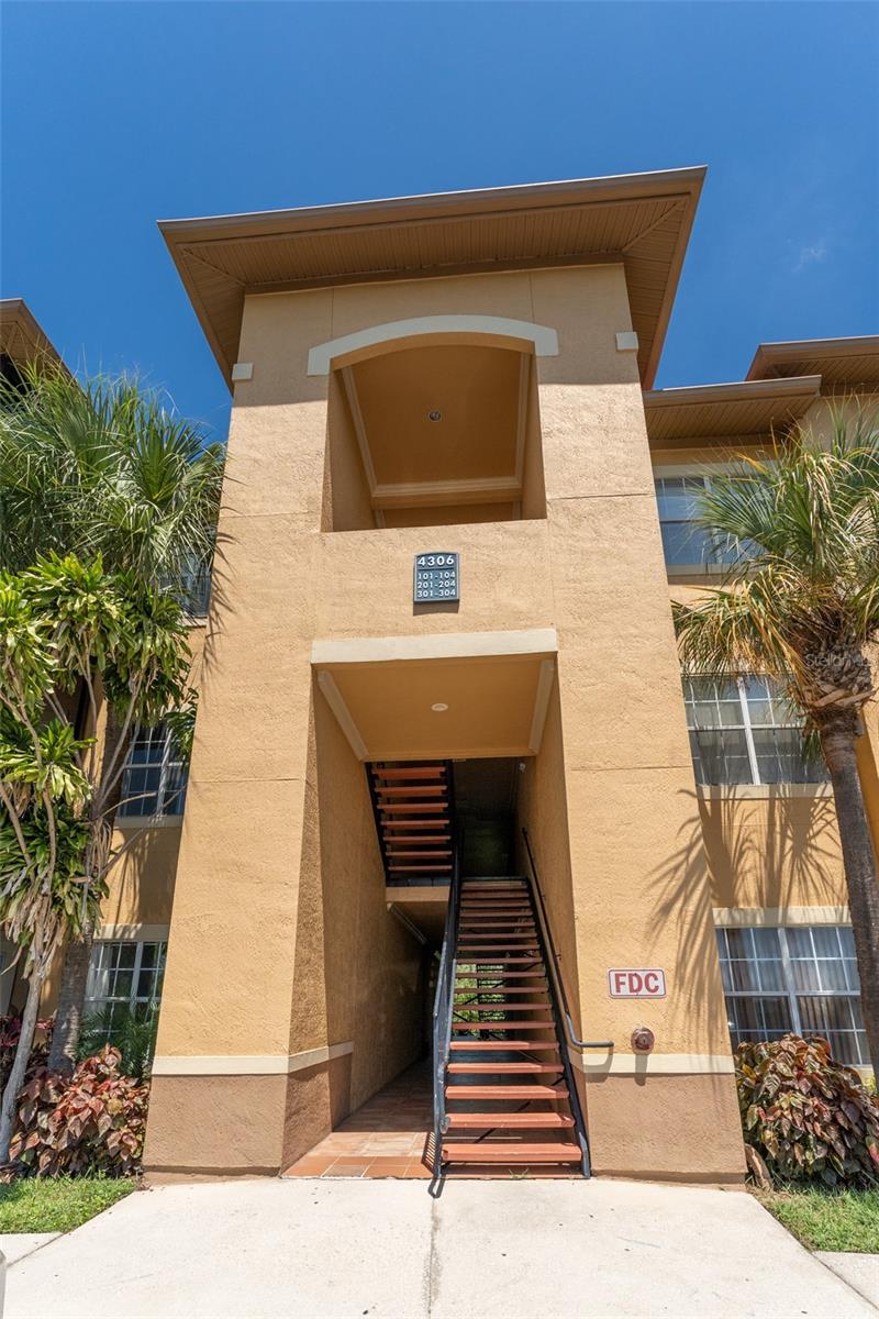 Photo of 4306 BAYSIDE VILLAGE DRIVE #202 TAMPA FL 33615