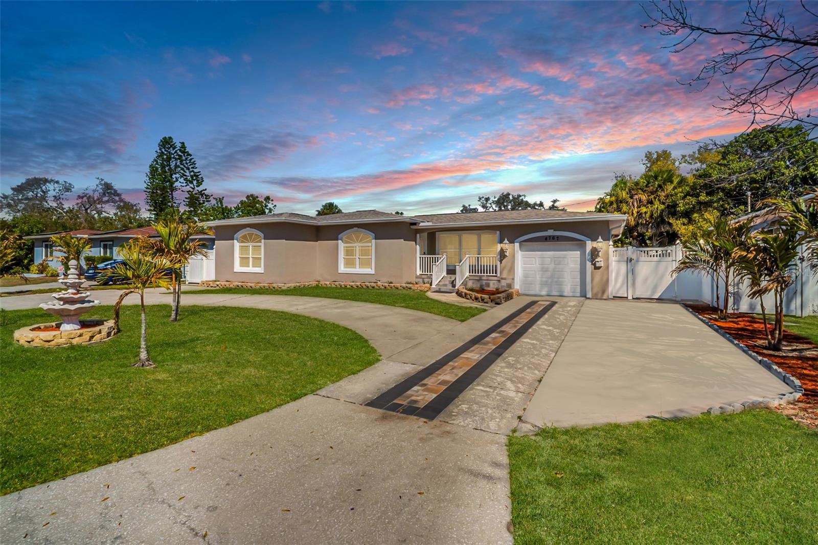 Photo of 4767 26TH AVENUE ST PETERSBURG FL 33713