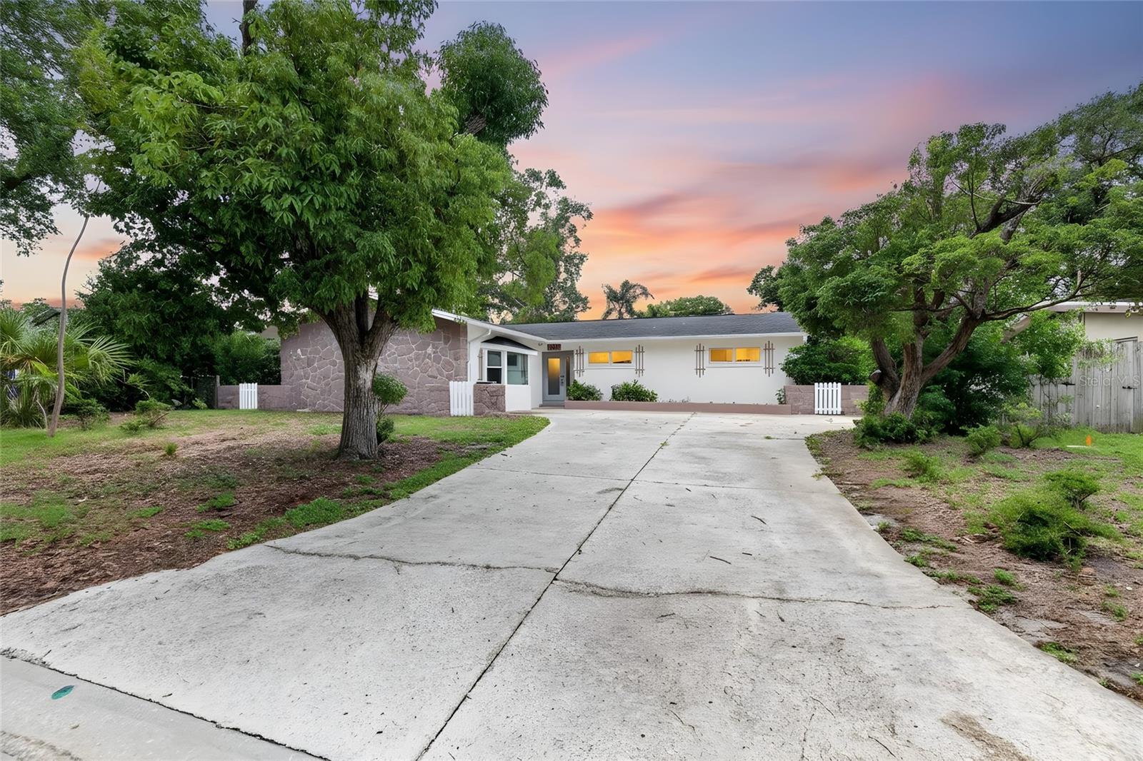 Photo of 1900 STANTON AVE LARGO FL 33770