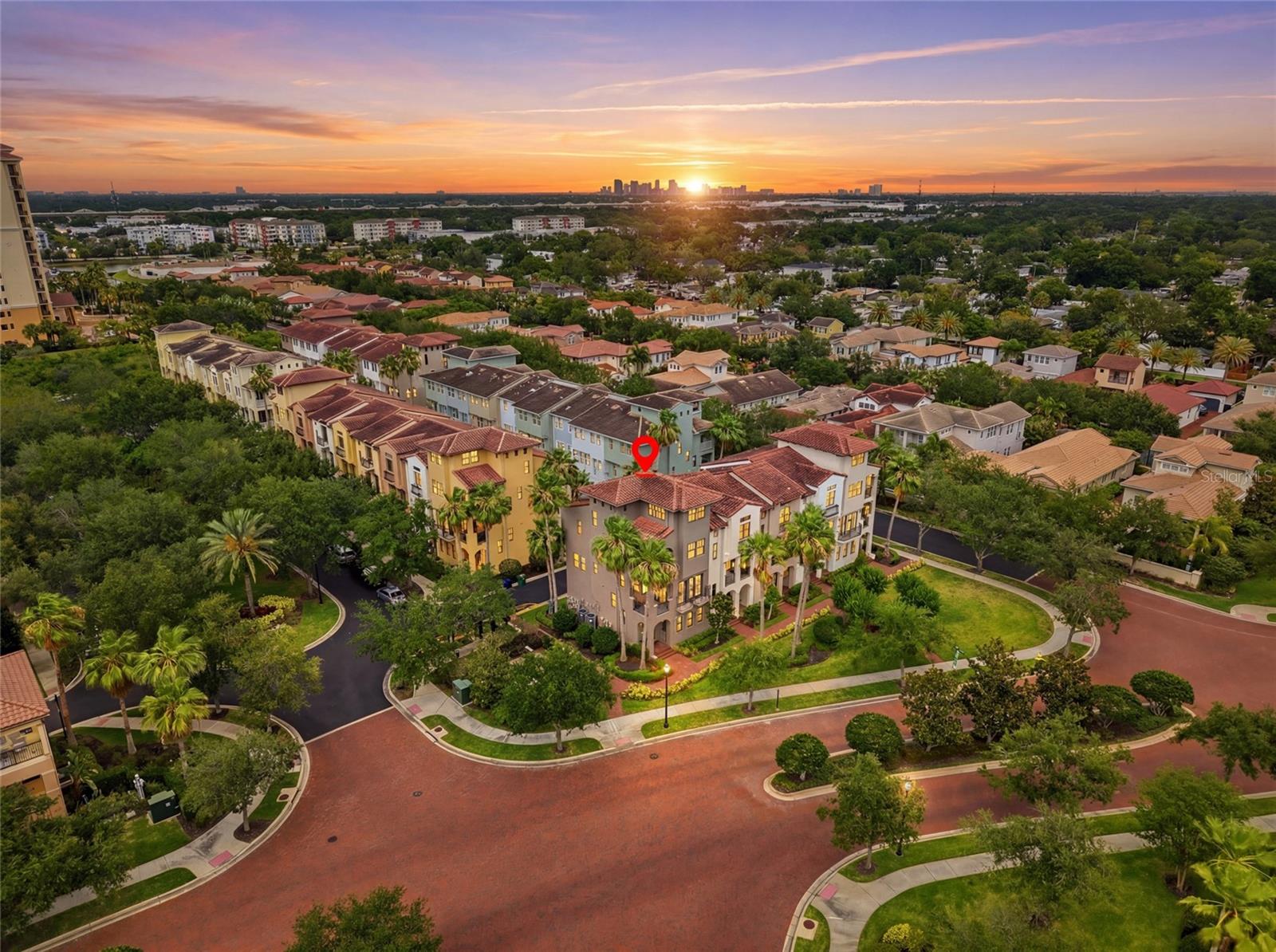 Photo of 4815 YACHT CLUB DRIVE #105 TAMPA FL 33616
