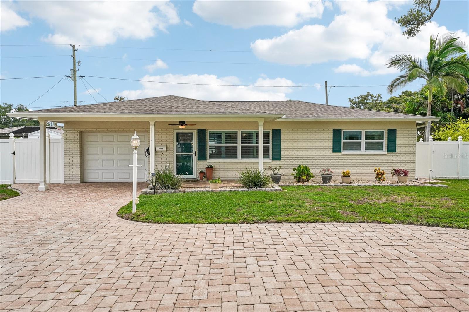 Photo of 9725 48TH PLACE ST PETERSBURG FL 33708