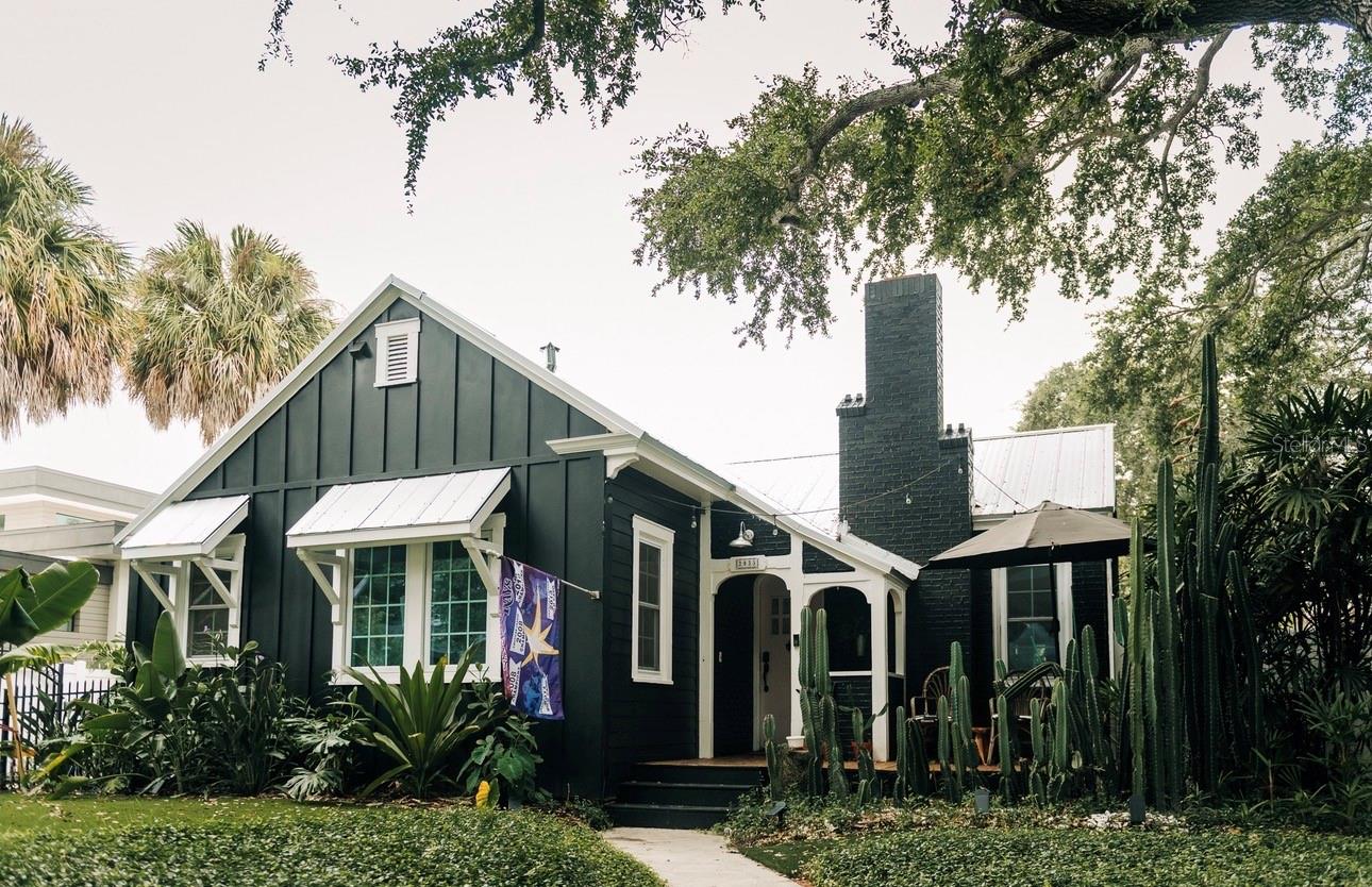 Photo of 2935 W LAWN AVENUE TAMPA FL 33611