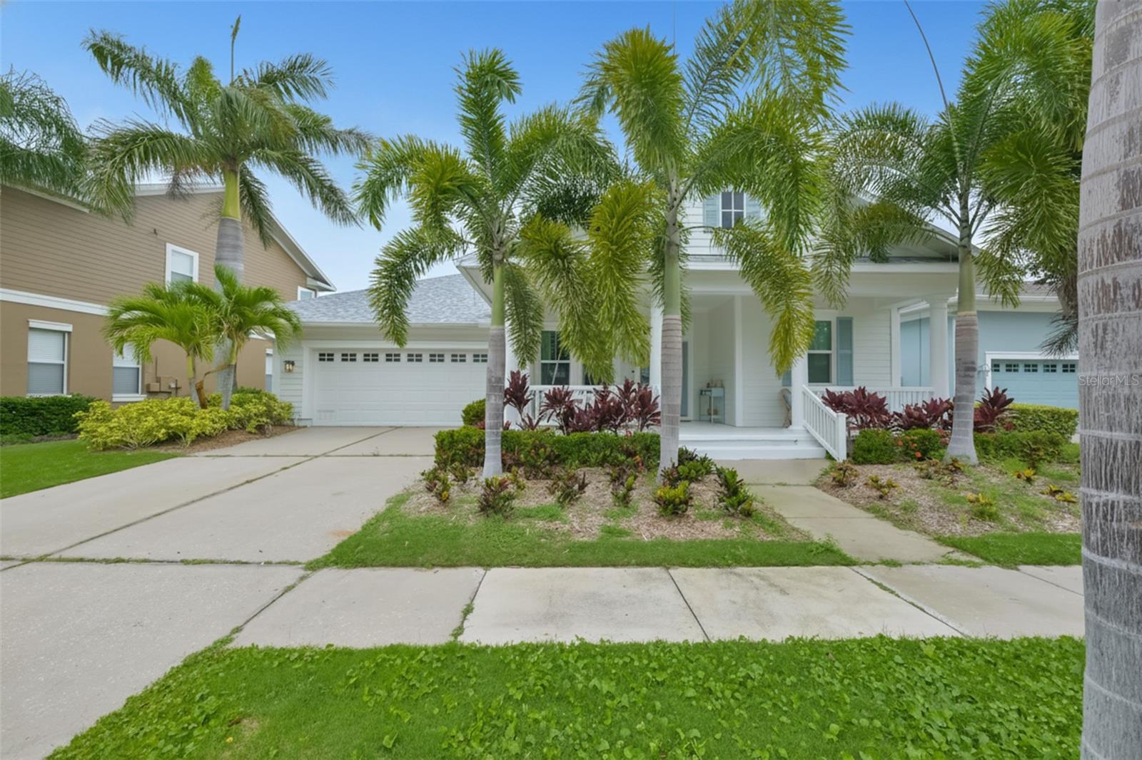 Photo of 404 ISLEBAY DRIVE APOLLO BEACH FL 33572