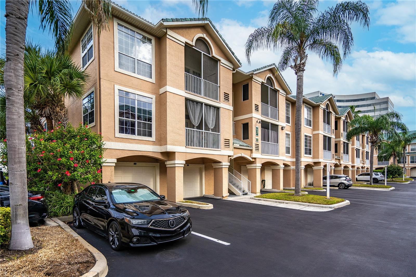 Photo of 3205 BAY CLUB CIRCLE #3205 TAMPA FL 33607