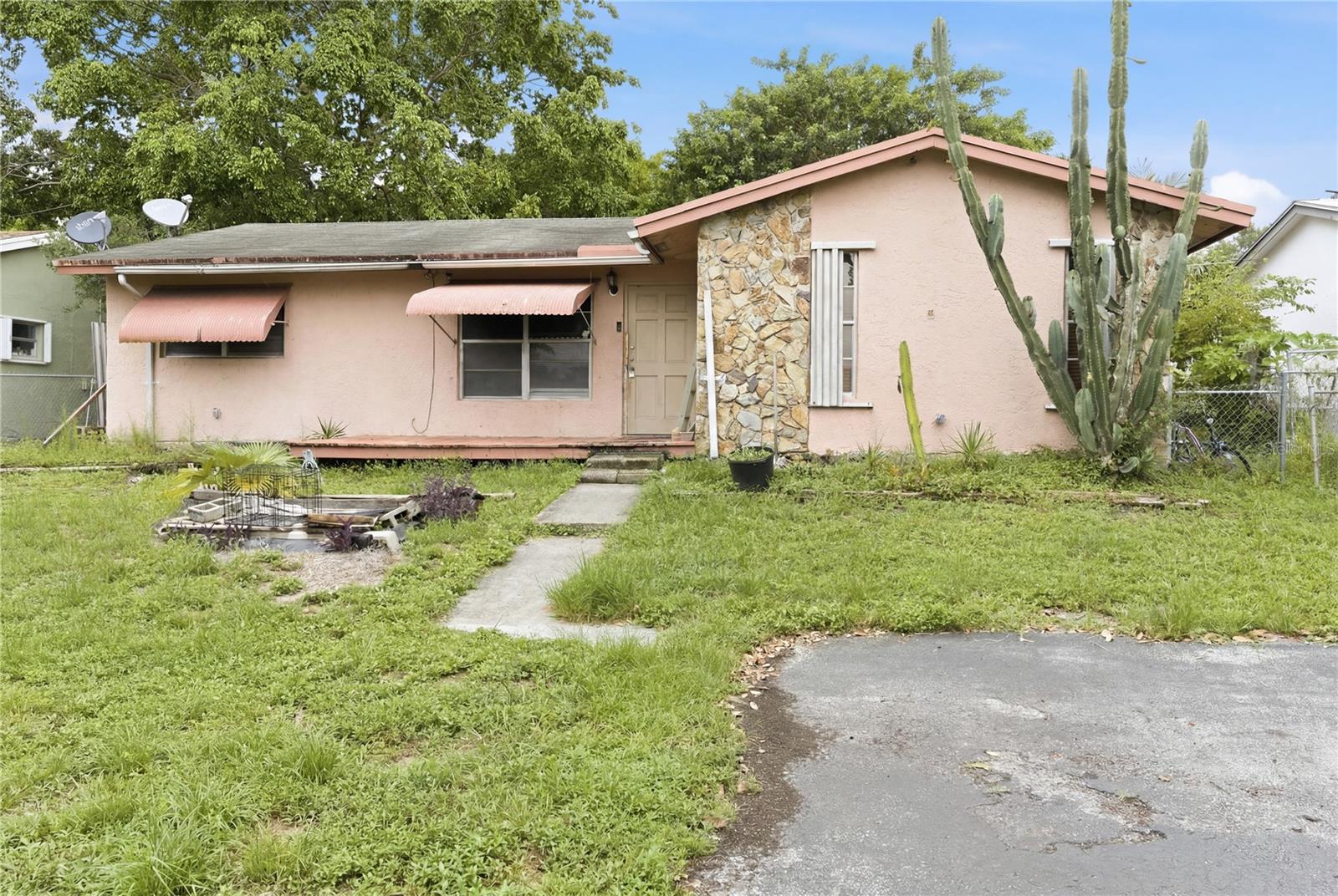 Photo of 3121 N 72ND WAY HOLLYWOOD FL 33024
