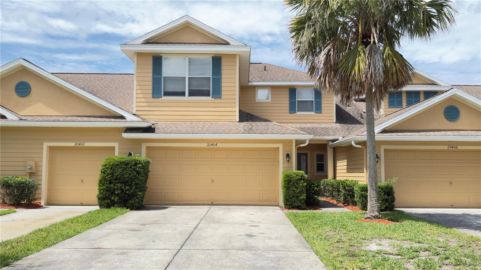 Photo of 20404 HARVEST OAK COURT TAMPA FL 33647