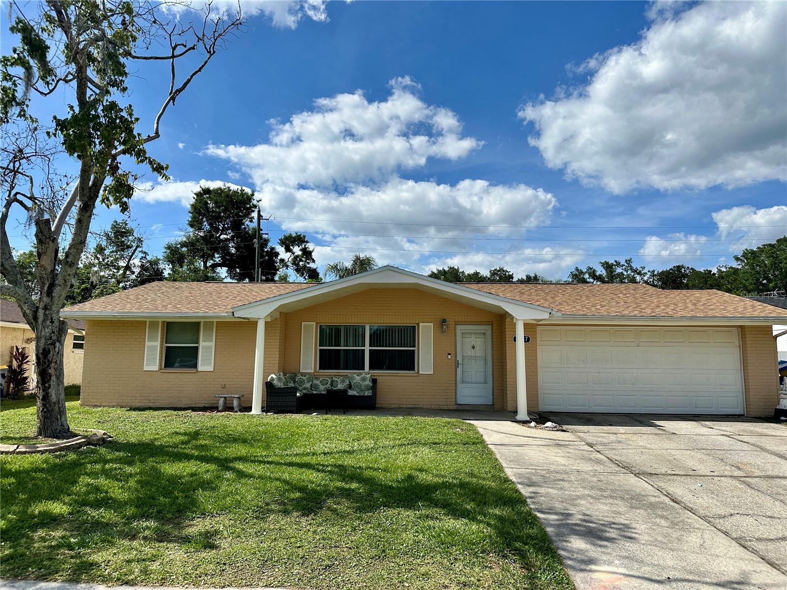 Photo of 7917 FOXWOOD DRIVE NEW PORT RICHEY FL 34653