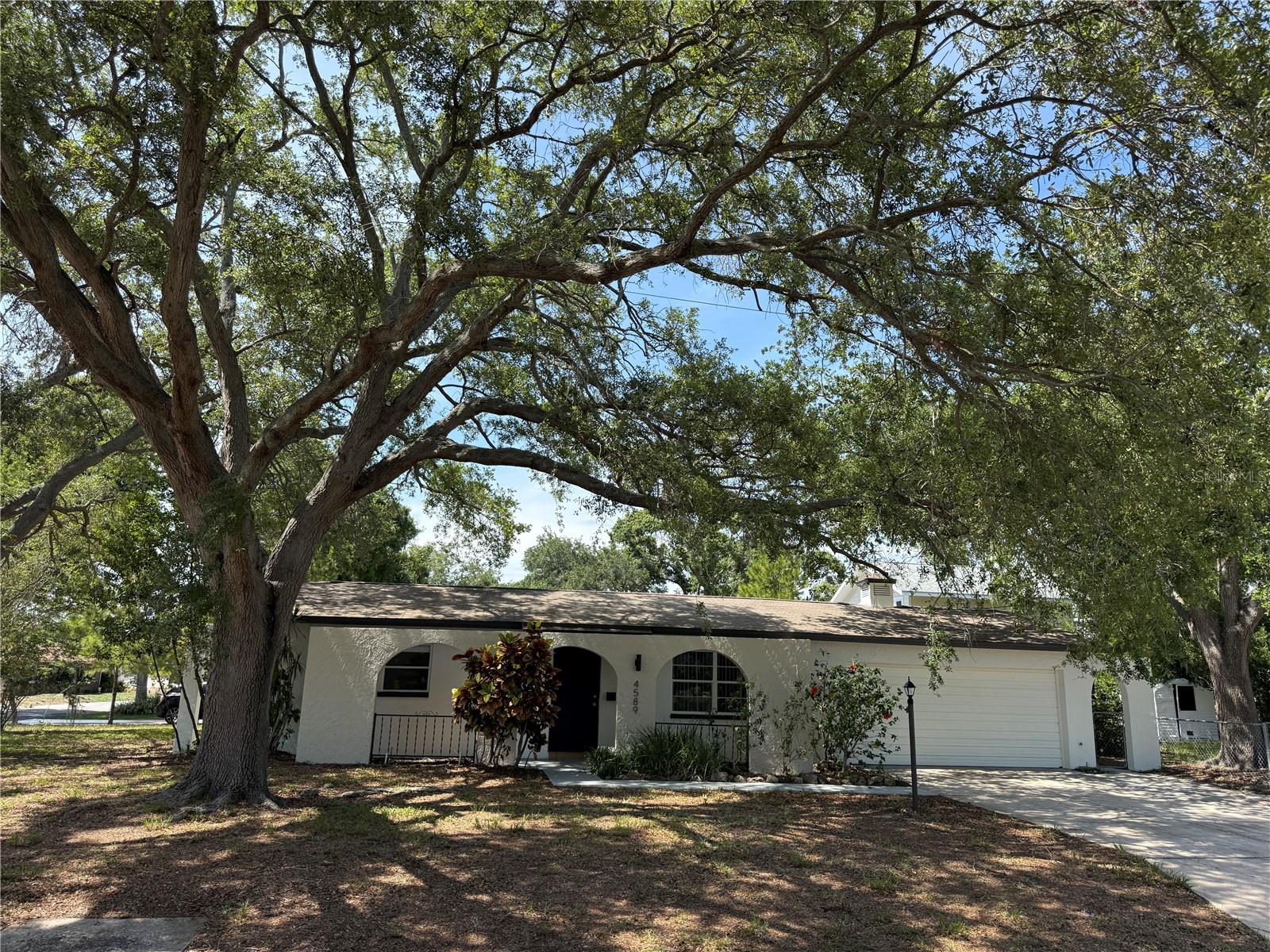 Photo of 4589 32ND AVENUE ST PETERSBURG FL 33713