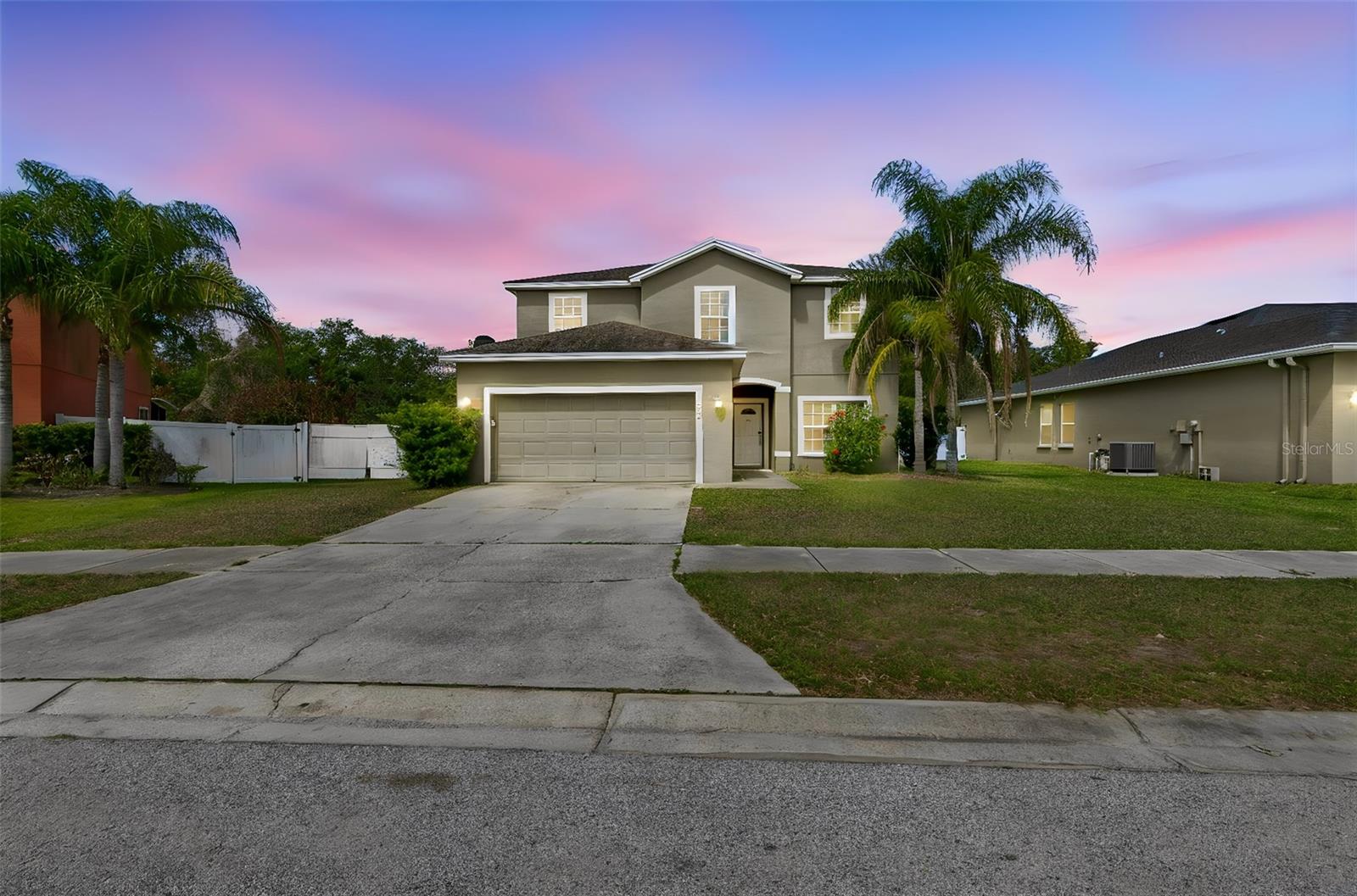 Photo of 10620 CARLOWAY HILLS DRIVE WIMAUMA FL 33598