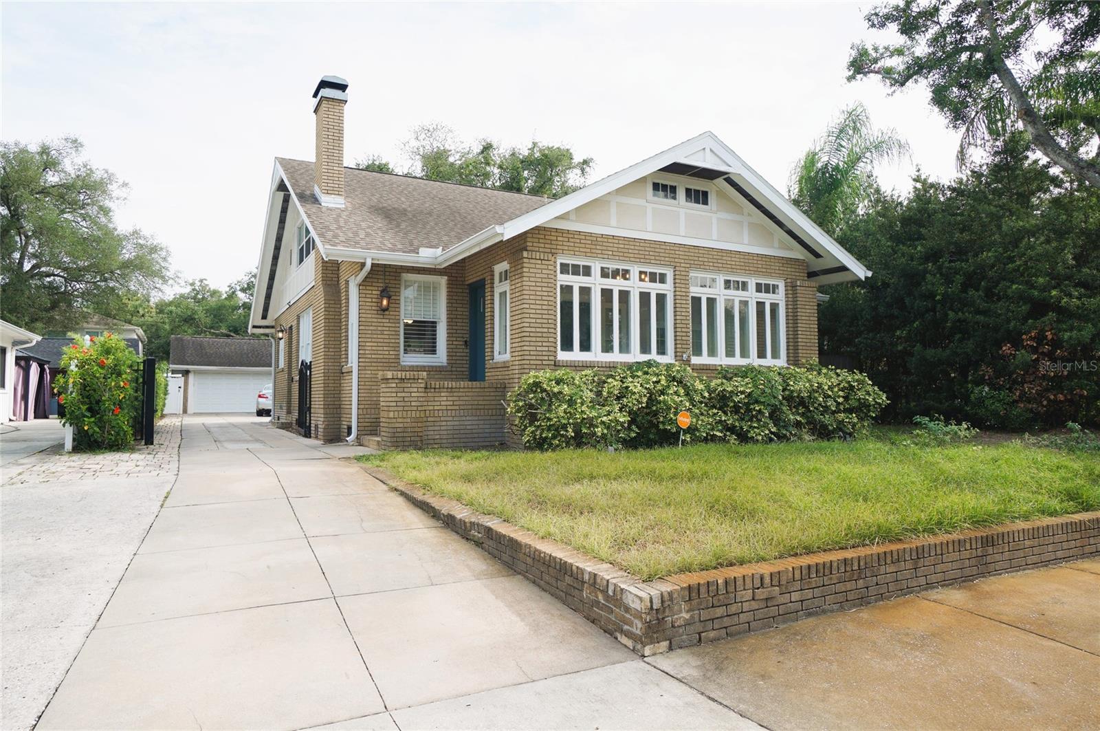 Photo of 4108 W AZEELE STREET TAMPA FL 33609