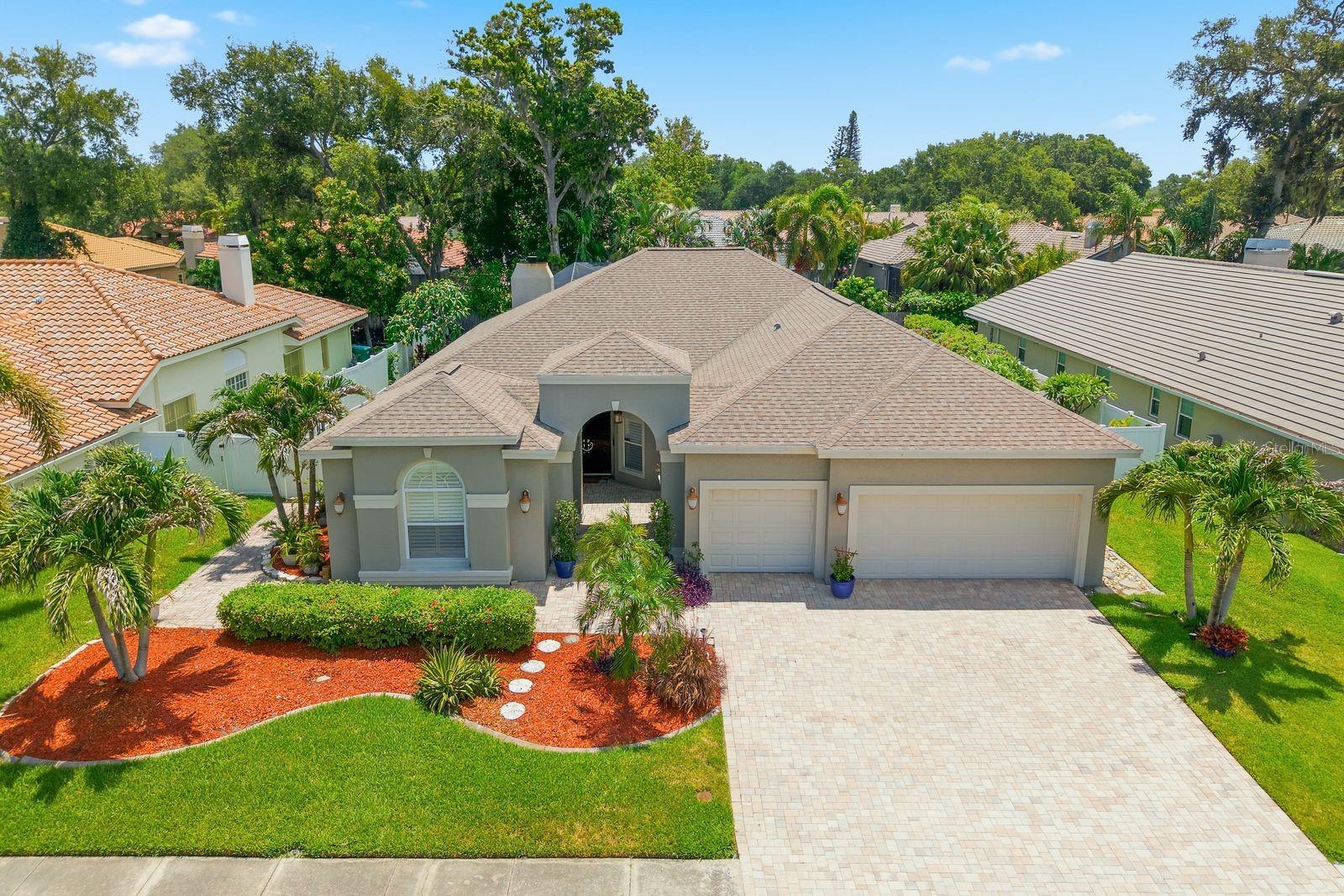 Photo of 141 OLD OAK CIRCLE PALM HARBOR FL 34683