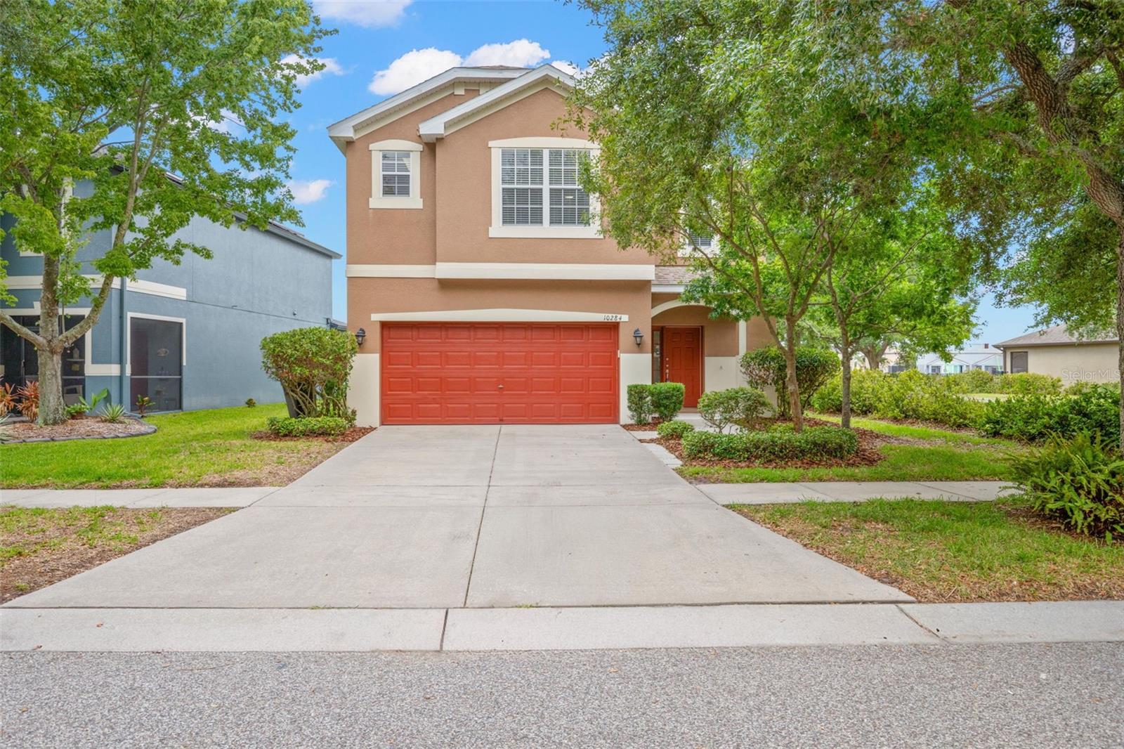 Photo of 10284 NEWMINSTER LOOP RUSKIN FL 33573