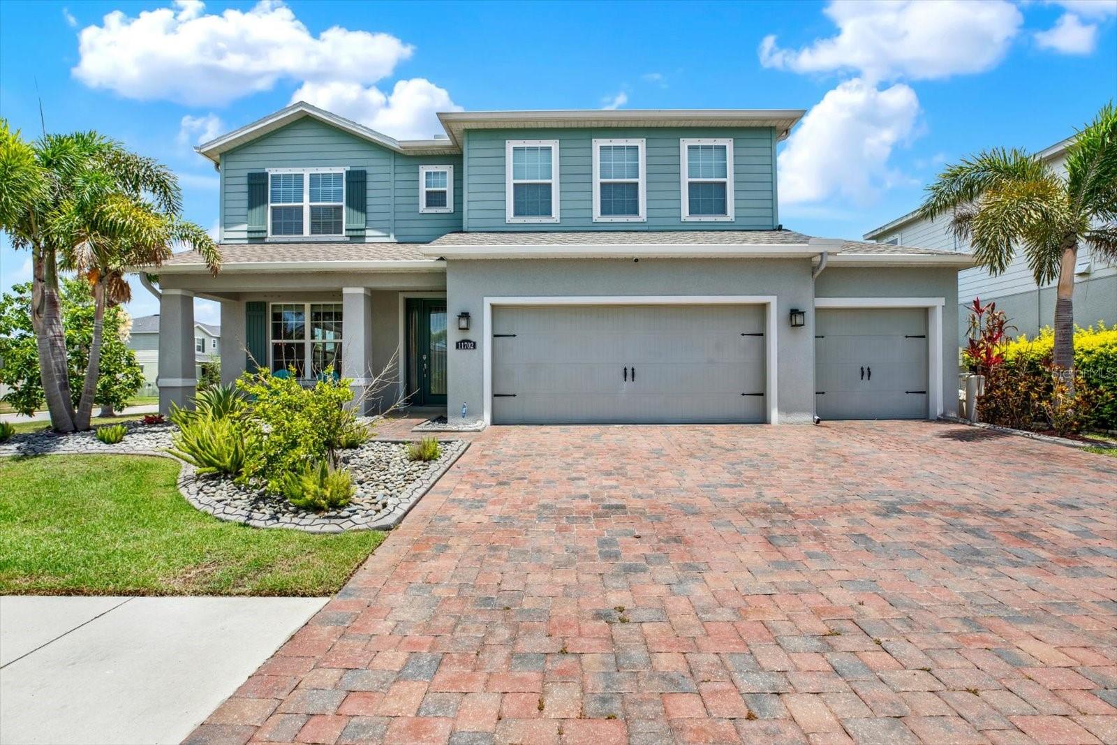 Photo of 11702 LAKE LUCAYA DRIVE RIVERVIEW FL 33579