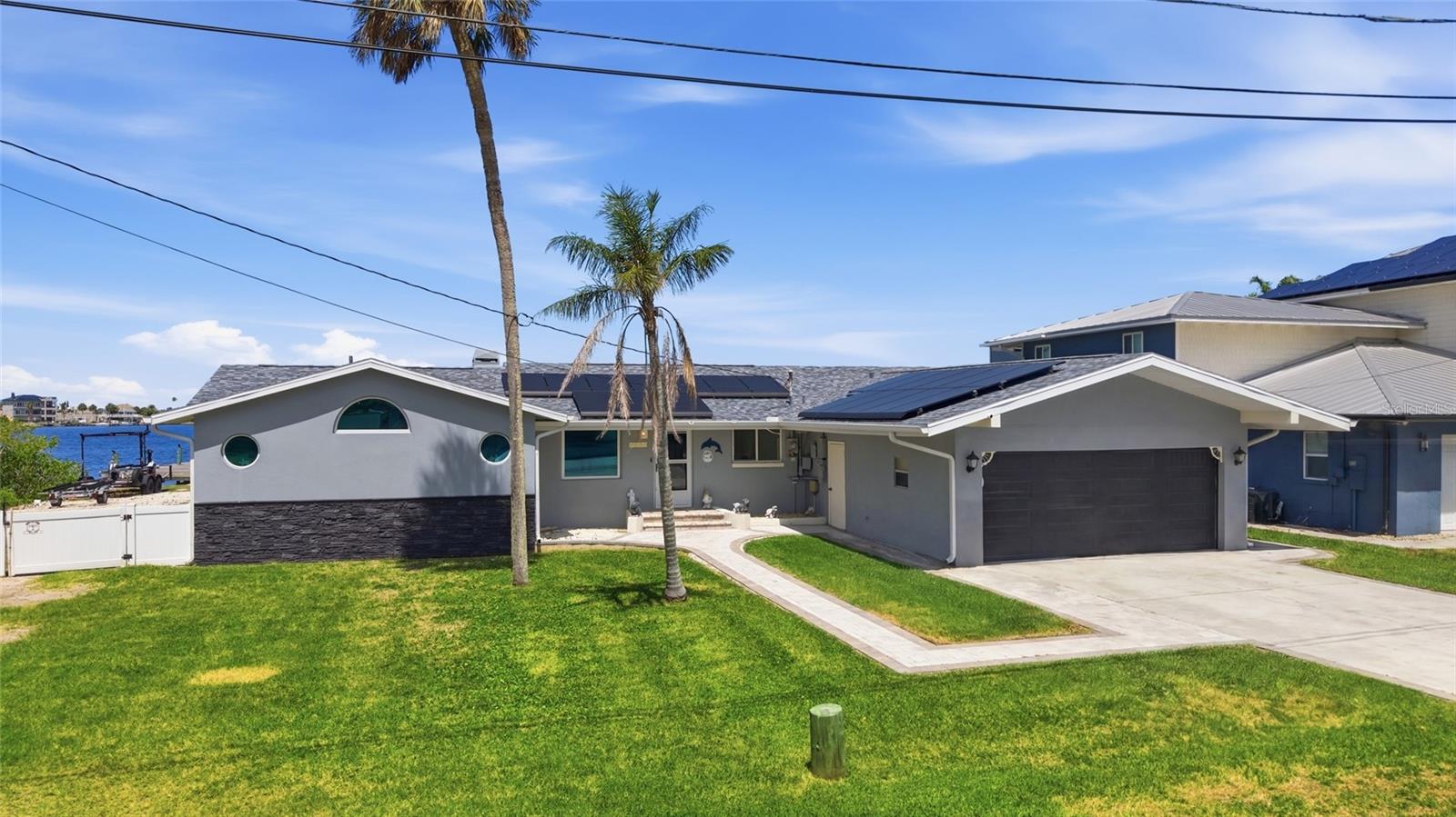 Photo of 8211 HAYWARD LANE PORT RICHEY FL 34668