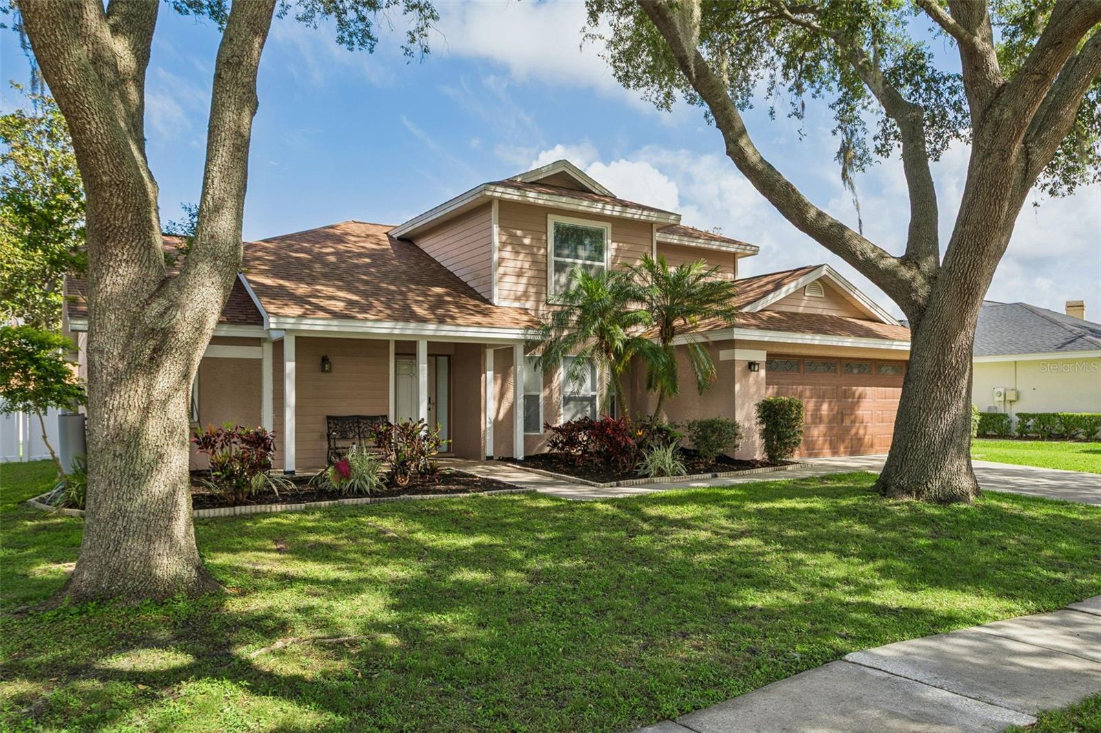 Photo of 19511 WYNDMILL CIRCLE ODESSA FL 33556
