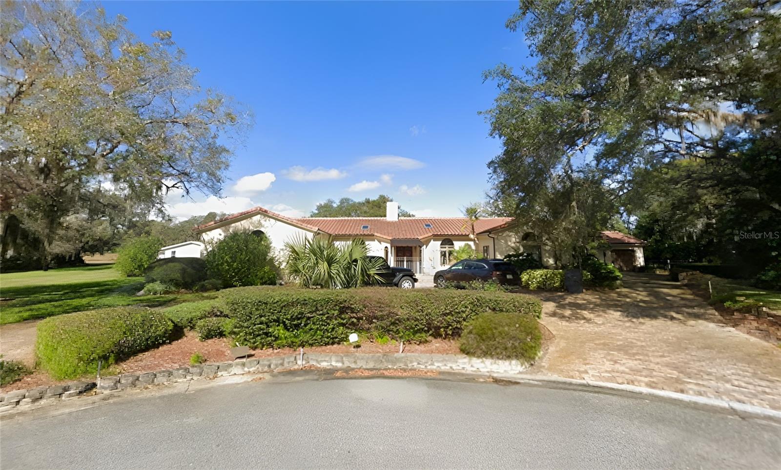 Photo of 122 FAIRWAY DRIVE HAINES CITY FL 33844