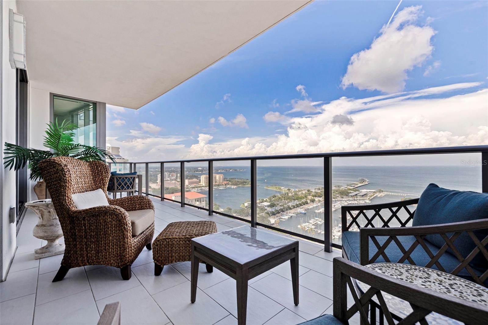 Photo of 100 1ST AVENUE #2902 ST PETERSBURG FL 33701