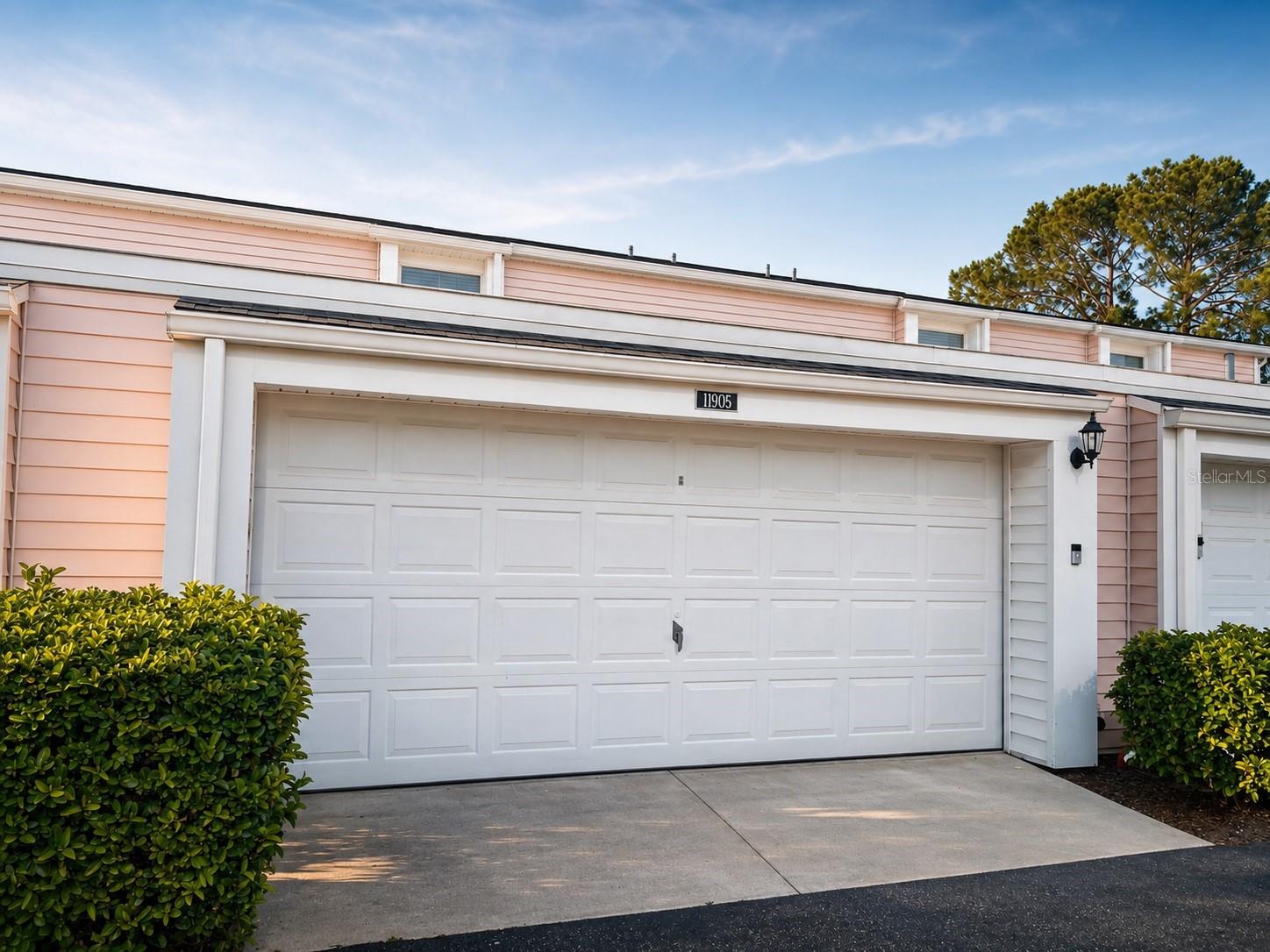 Photo of 11905 CYPRESS VISTA #11905 TAMPA FL 33626