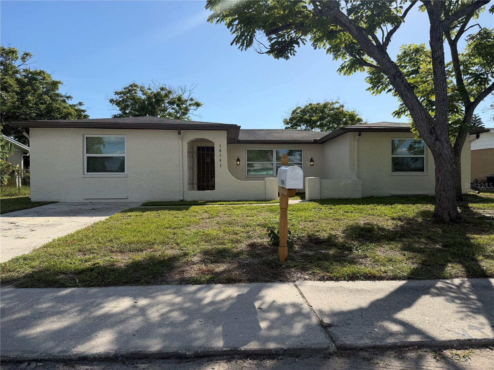 Photo of 10141 OLD HICKORY LANE PORT RICHEY FL 34668