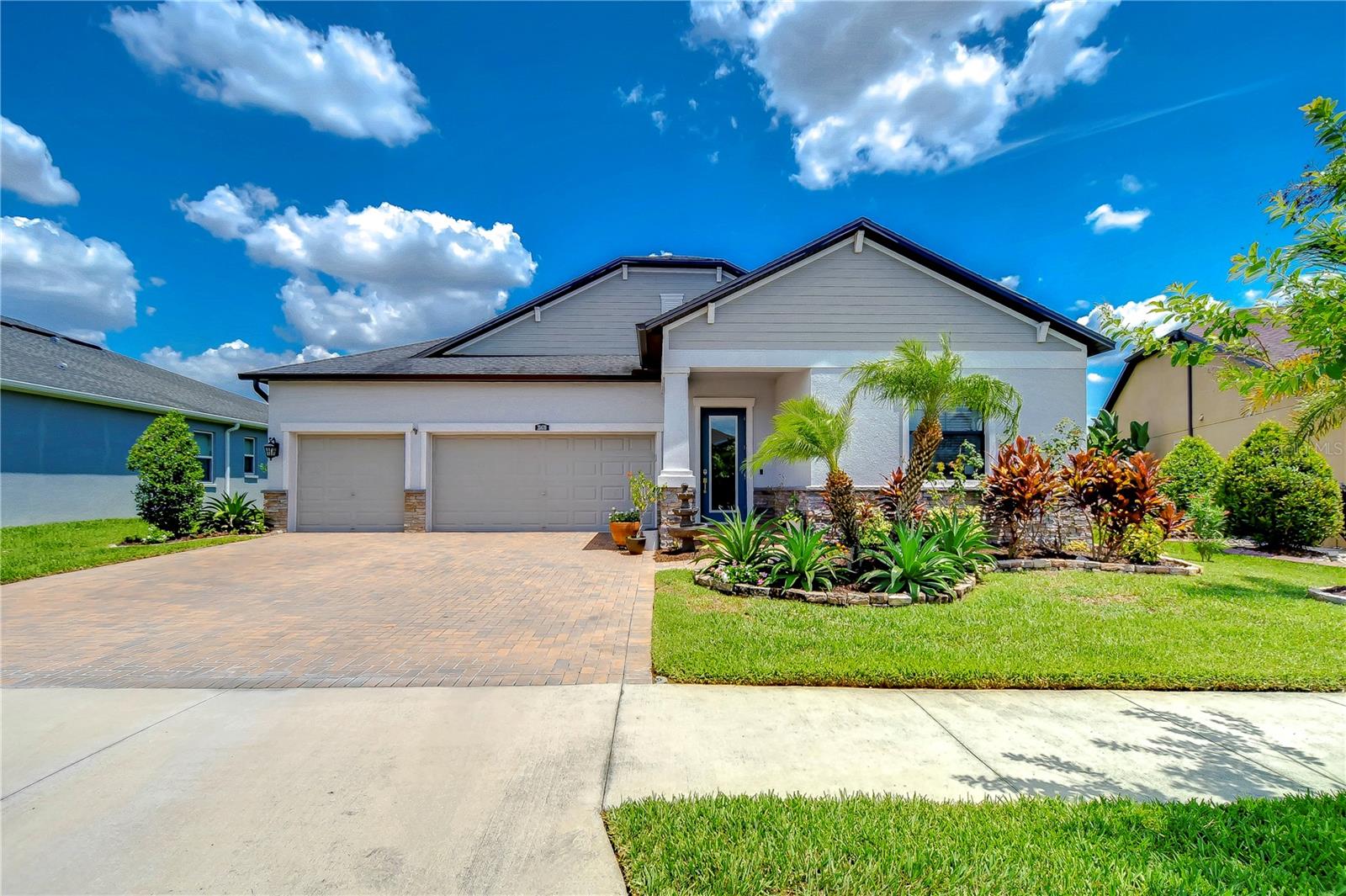 Photo of 31470 FAIRHILL DRIVE WESLEY CHAPEL FL 33543