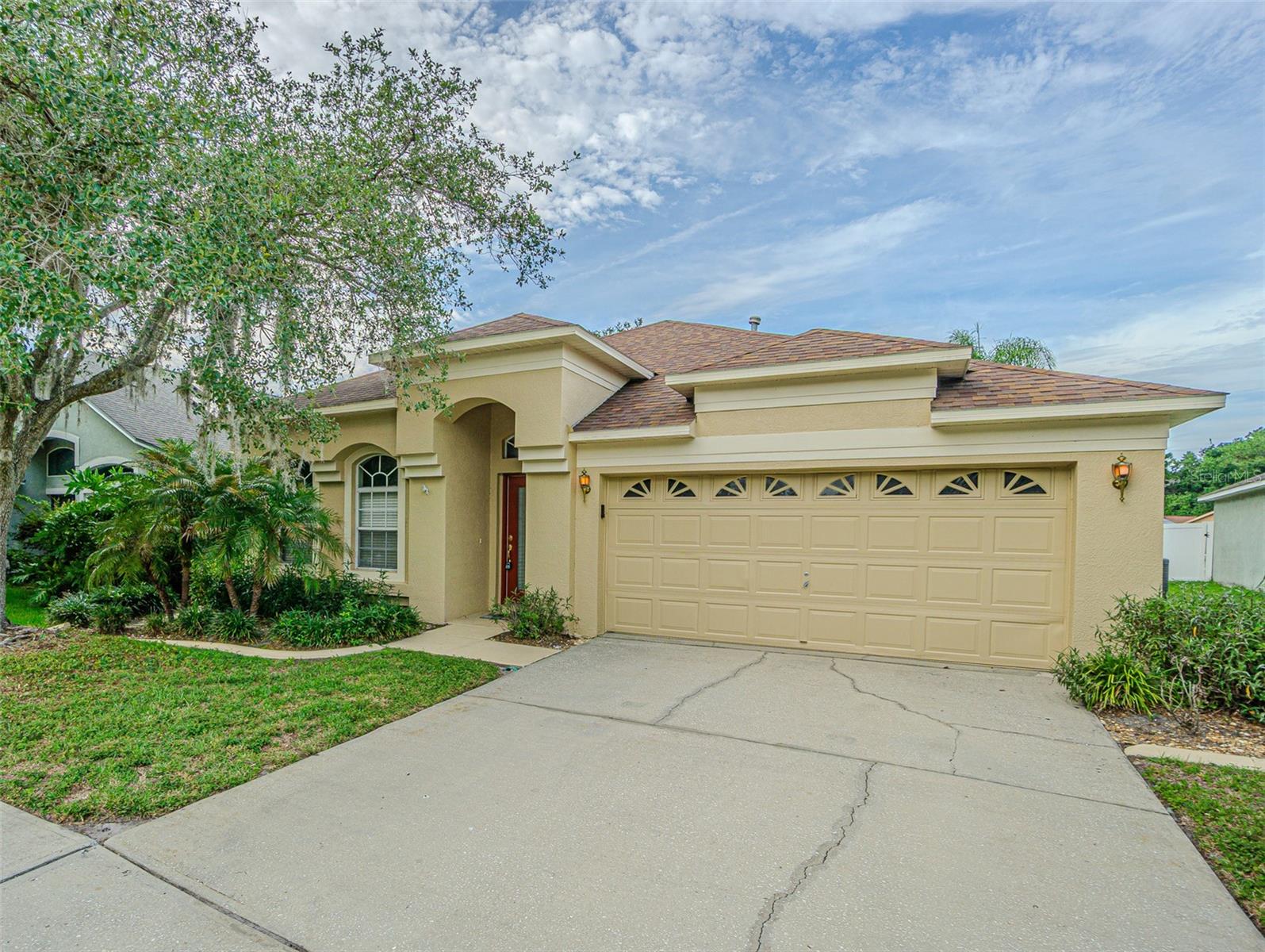 Photo of 1550 MAXIMILIAN DRIVE WESLEY CHAPEL FL 33543