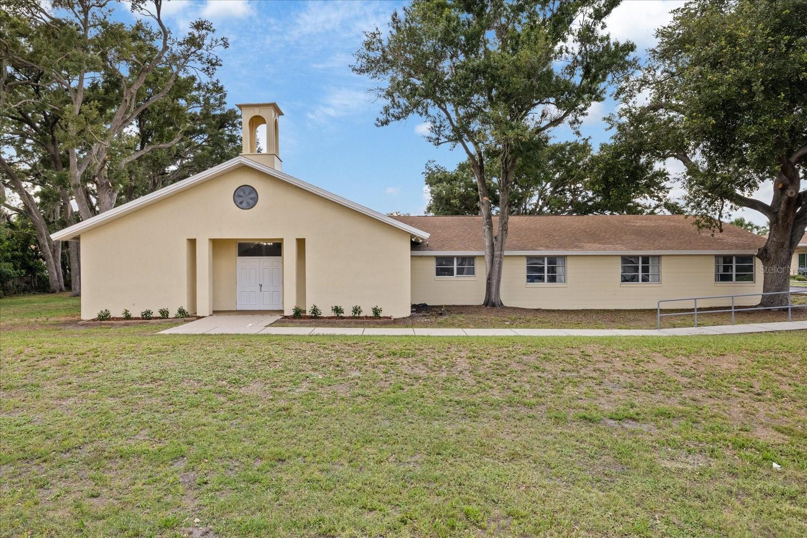 Photo of 4704 KELLY ROAD TAMPA FL 33615