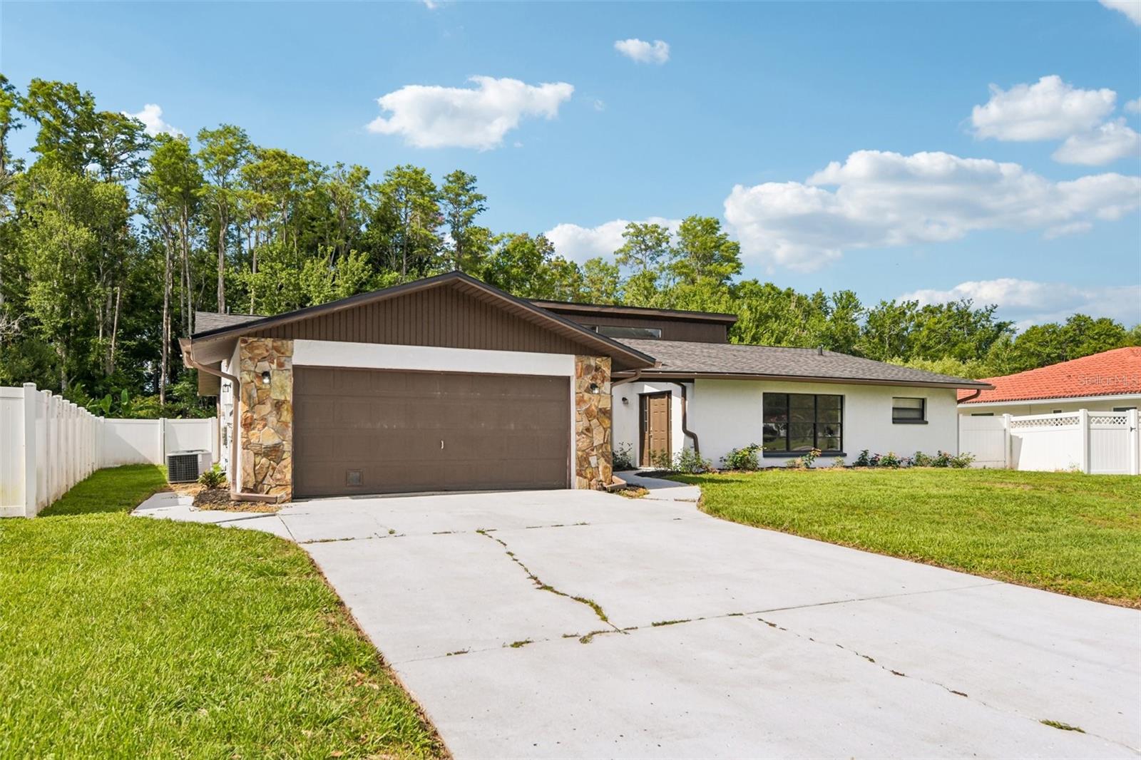 Photo of 4545 DEBBIE LANE LUTZ FL 33559