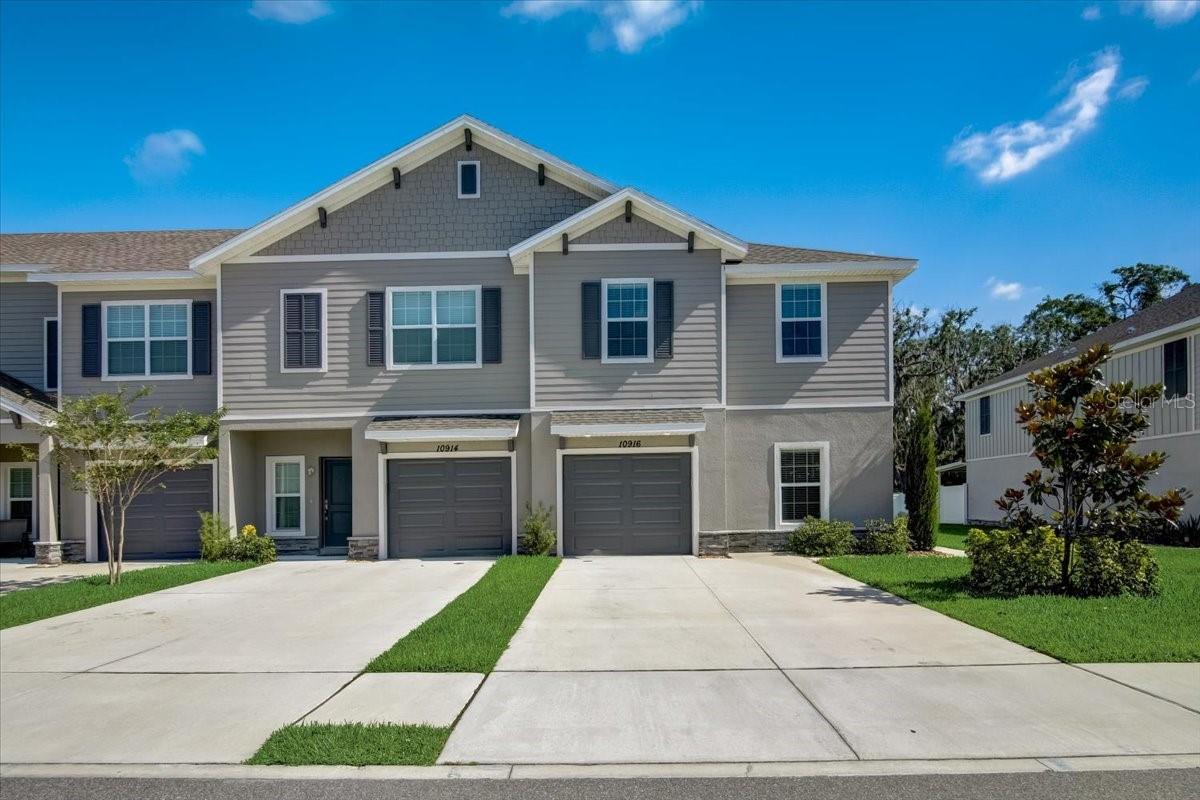 Photo of 10916 QUICKWATER COURT RIVERVIEW FL 33569