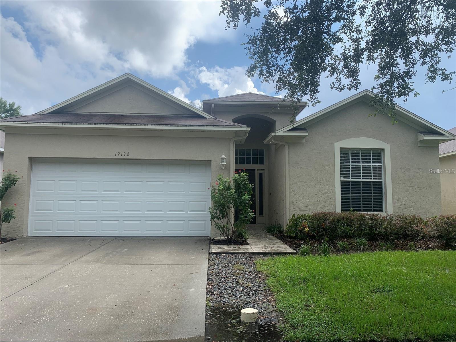 Photo of 19132 WOOD SAGE DRIVE TAMPA FL 33647