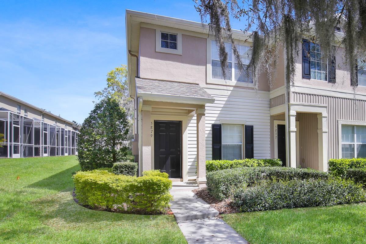Photo of 5879 FISHHAWK RIDGE DRIVE LITHIA FL 33547
