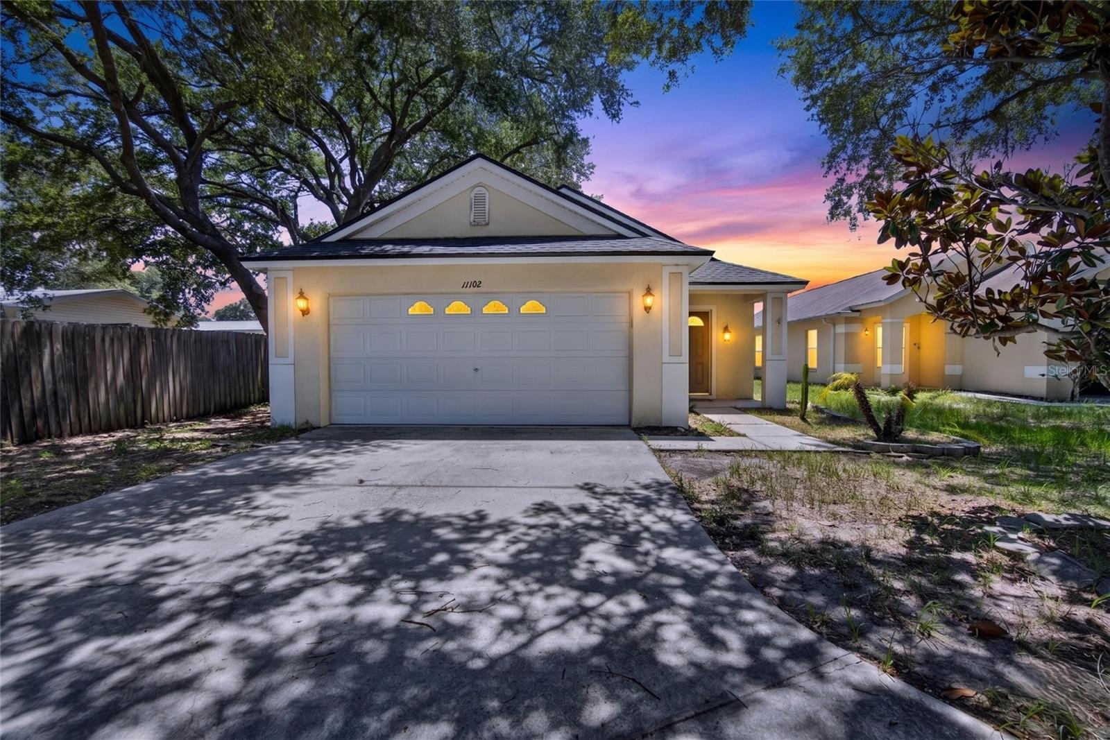 Photo of 11102 ROBIN LAKE COURT RIVERVIEW FL 33569