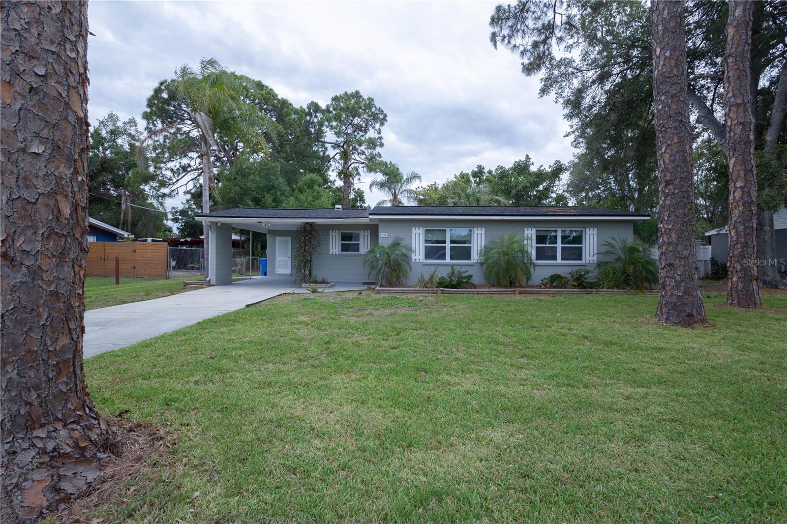 Photo of 314 4TH AVENUE RUSKIN FL 33570