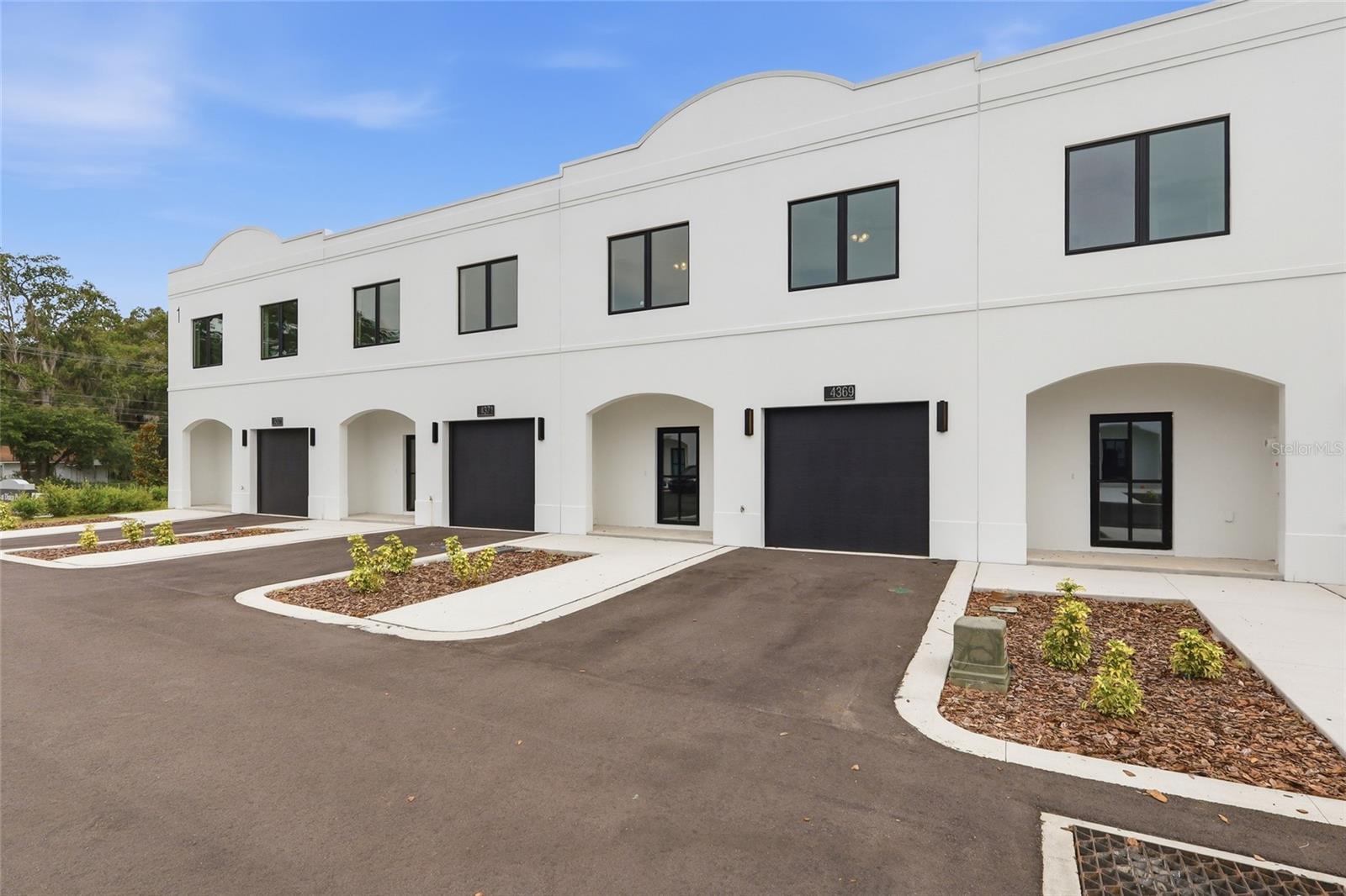 Photo of 4369 CAMBIO GARDENS COURT TAMPA FL 33610