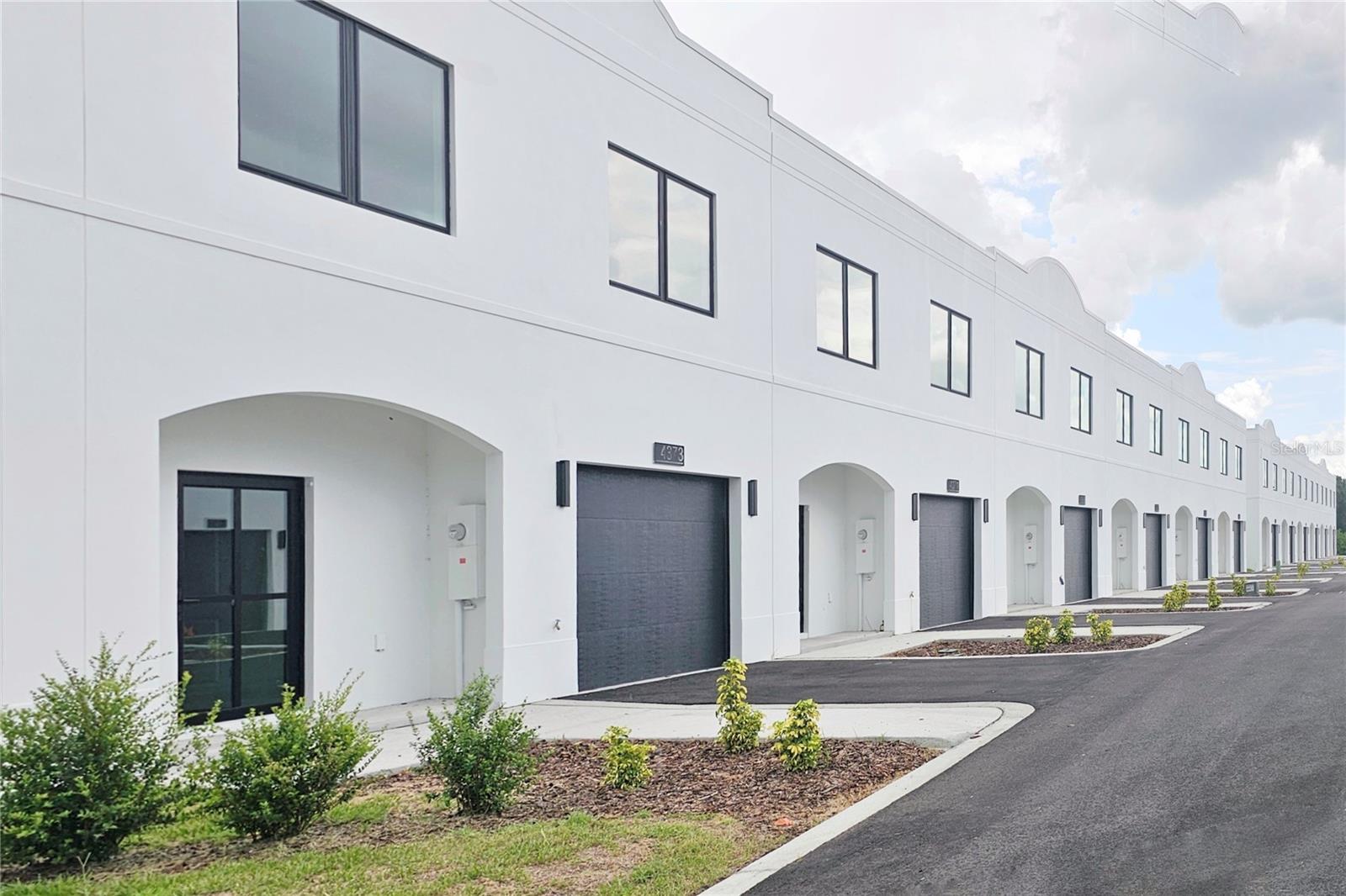 Photo of 4371 CAMBIO GARDENS COURT TAMPA FL 33610