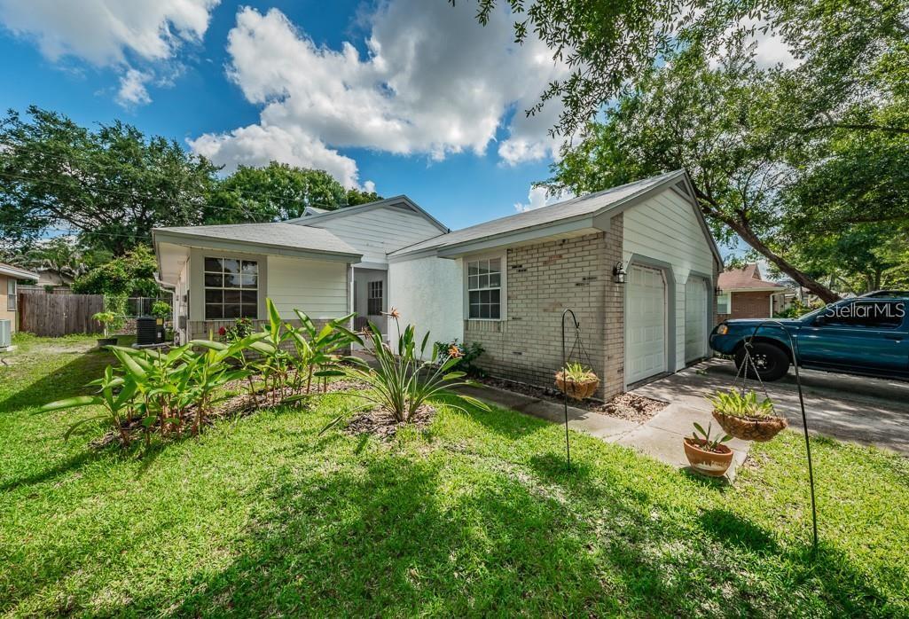 Photo of 3165 PHLOX DRIVE PALM HARBOR FL 34684